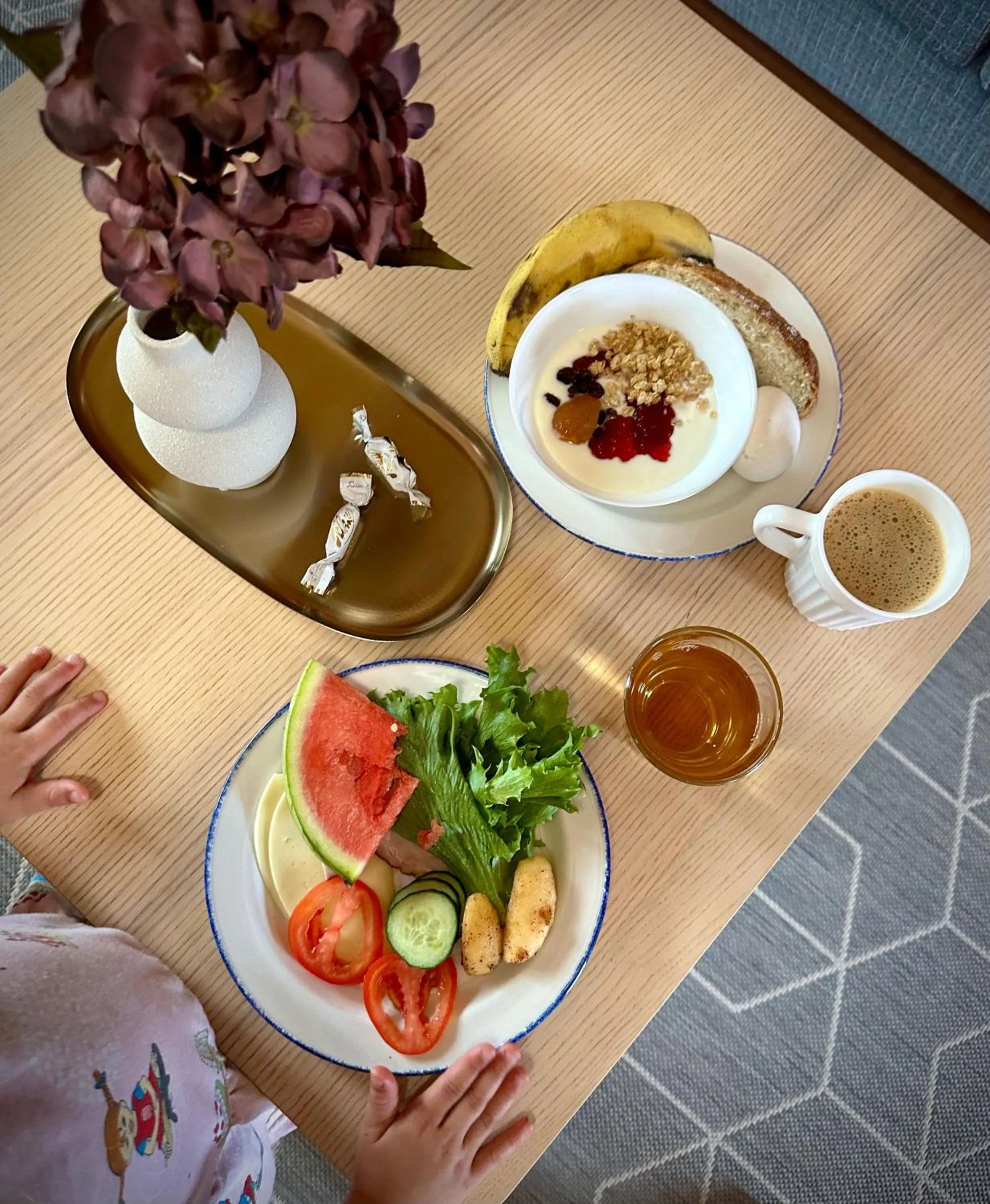 Breakfast in Poukama