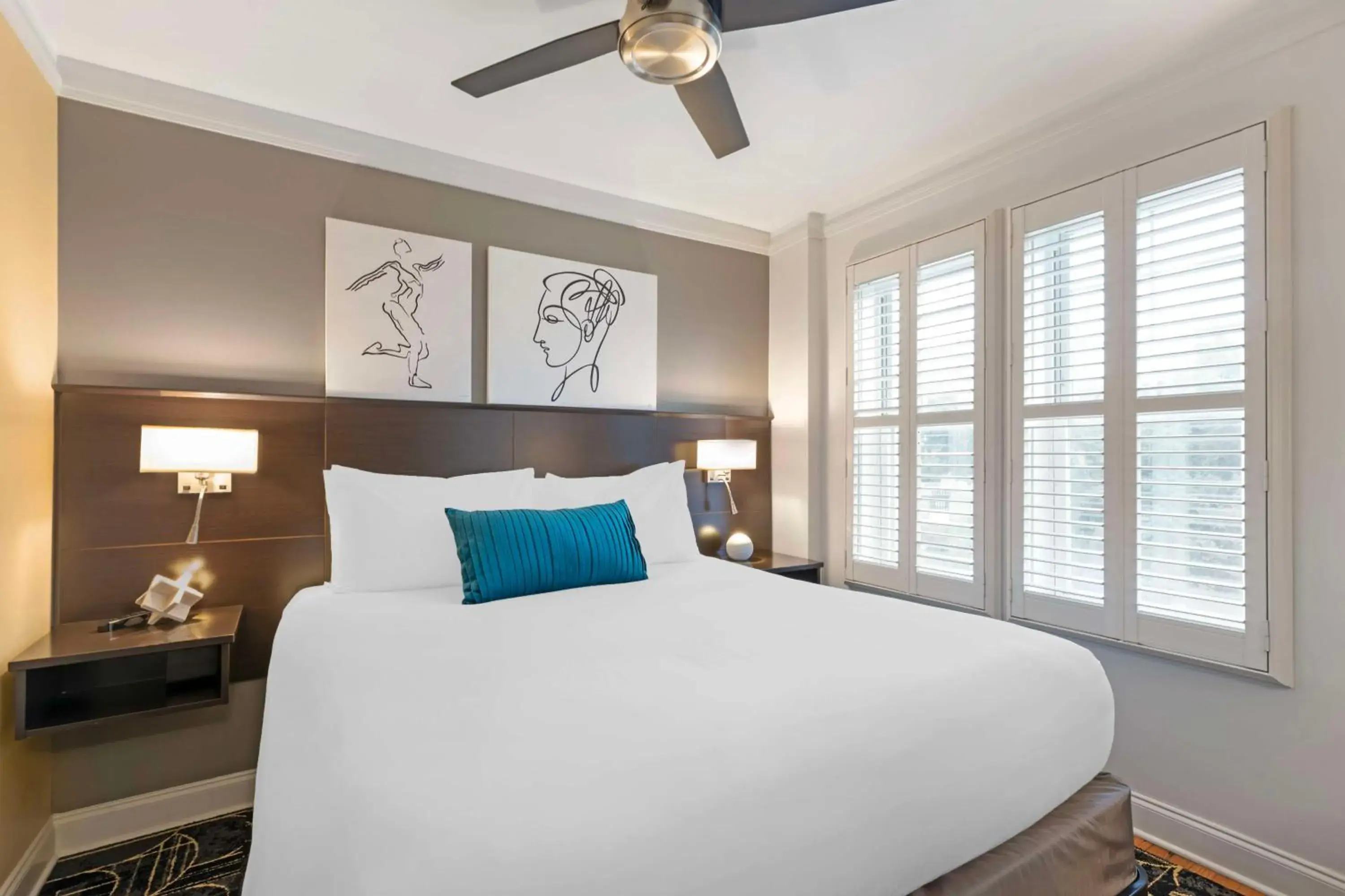 King Suite with Sofa Bed, Kitchenette and Living Area - single occupancy - Non-Smoking in Best Western Plus Hawthorne Terrace Hotel King Suite with Sofa Bed, Kitchenette and Living Area - single occupancy - Non-Smoking in Best Western Plus Hawthorne Terrace Hotel