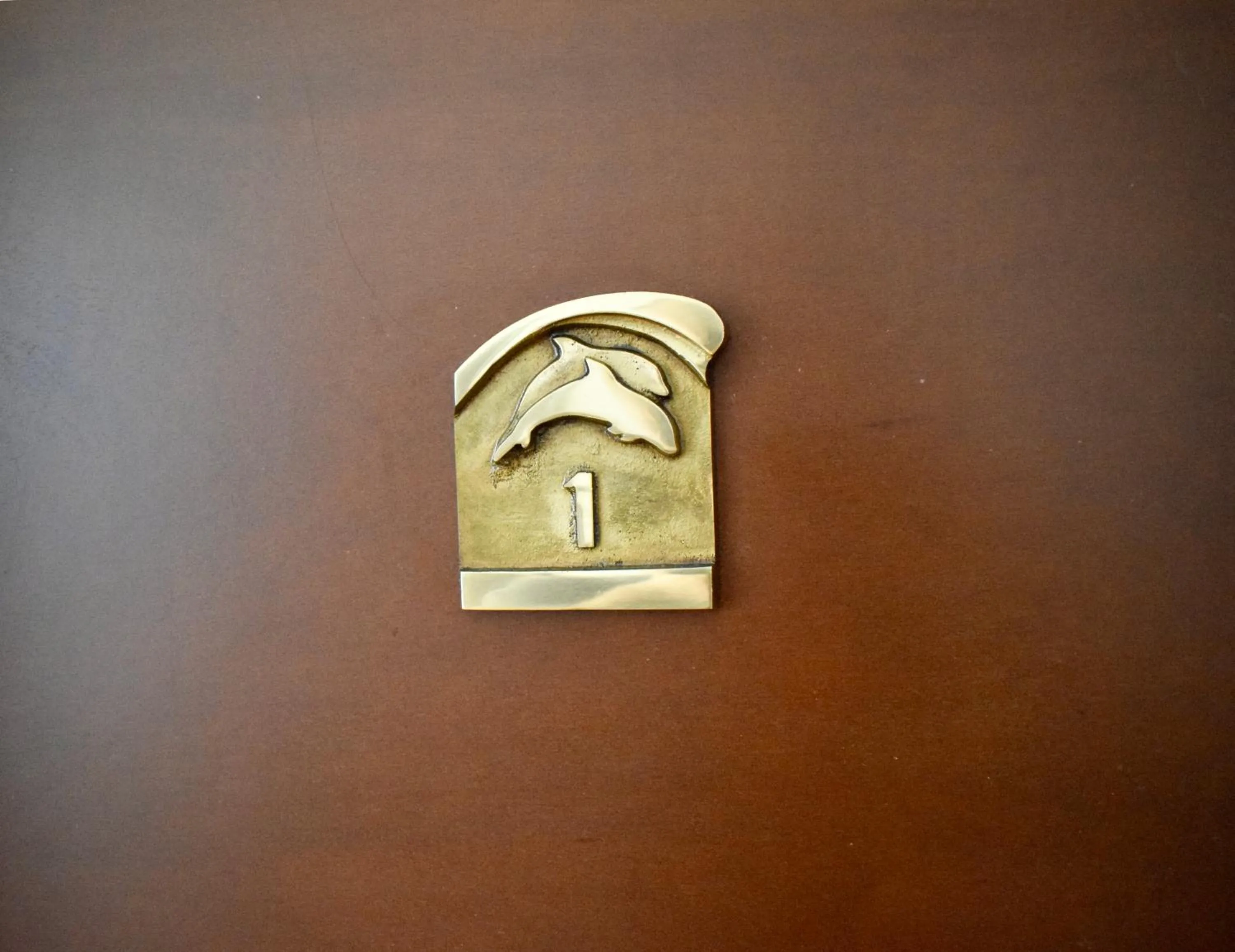 Logo/Certificate/Sign in Villa Dolphin Apartments