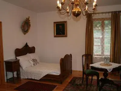 Apartment in Dworek Karpińskich Apartment in Dworek Karpińskich