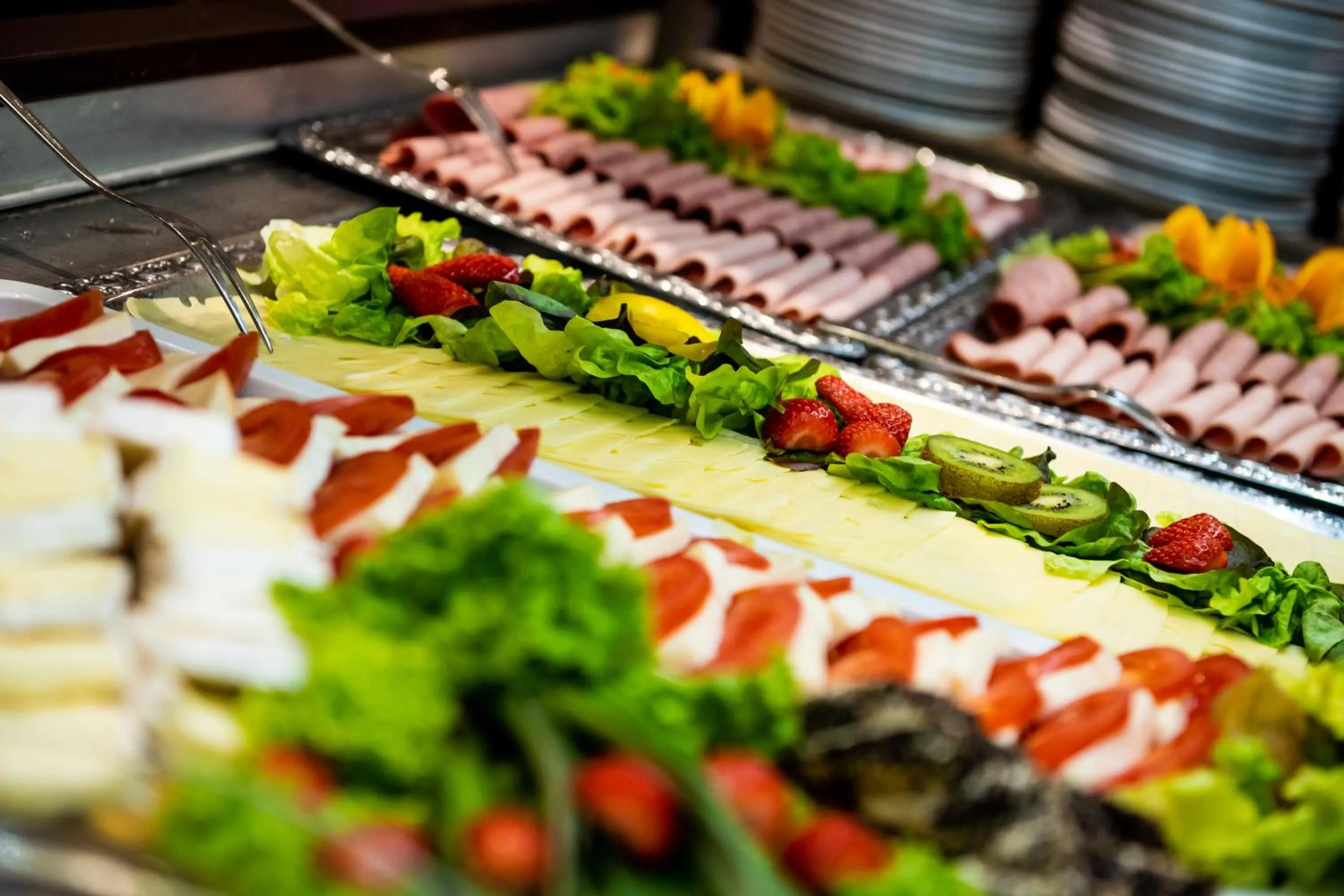 Buffet breakfast in Mauritius Hotel & Therme