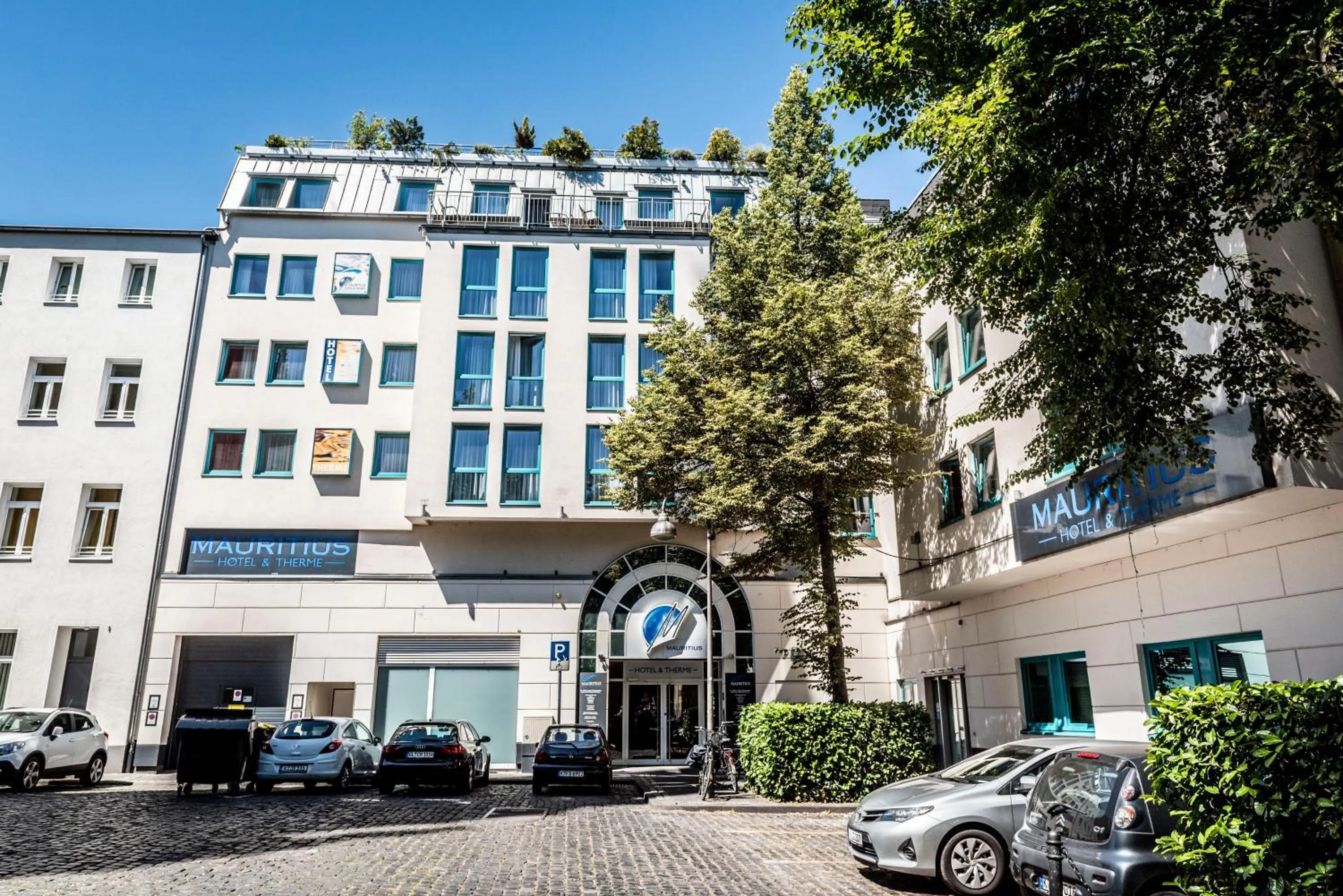 Facade/entrance in Mauritius Hotel & Therme
