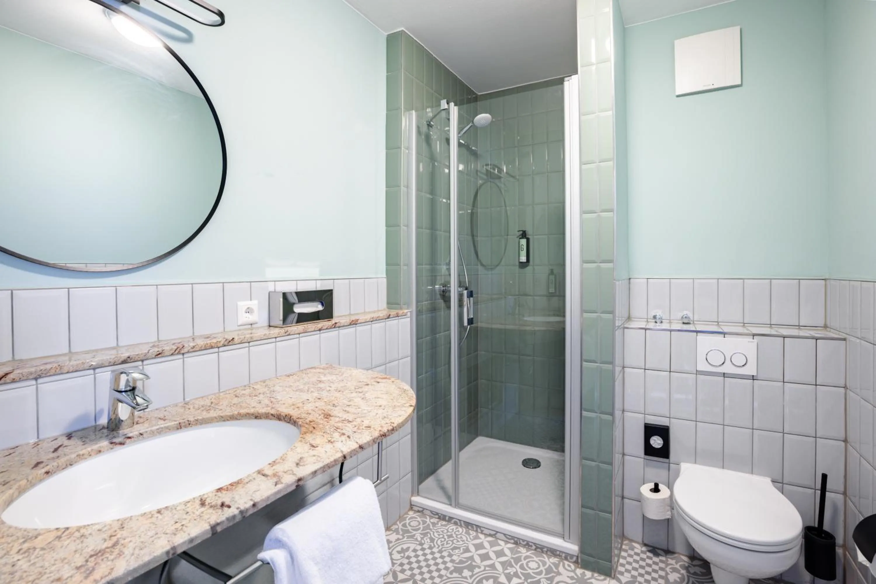 Shower in Garner Hotel Stuttgart City Centre by IHG