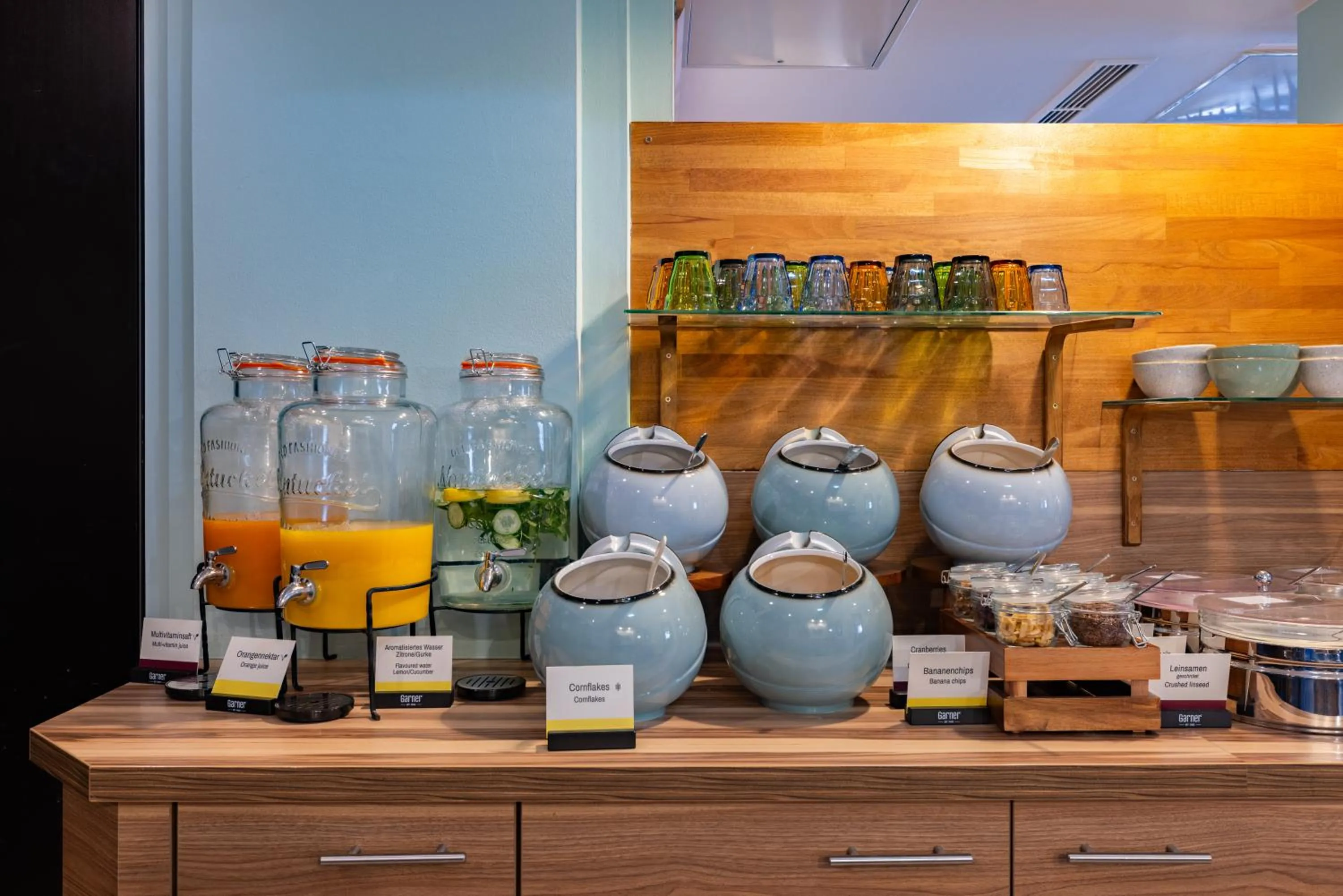 Buffet breakfast in Garner Hotel Stuttgart City Centre by IHG