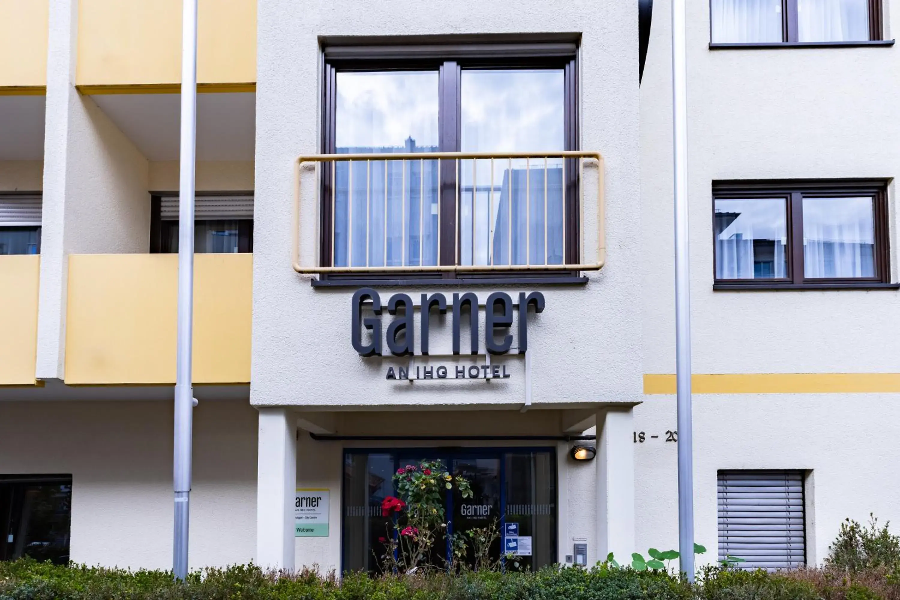 Property building in Garner Hotel Stuttgart City Centre by IHG Property building in Garner Hotel Stuttgart City Centre by IHG