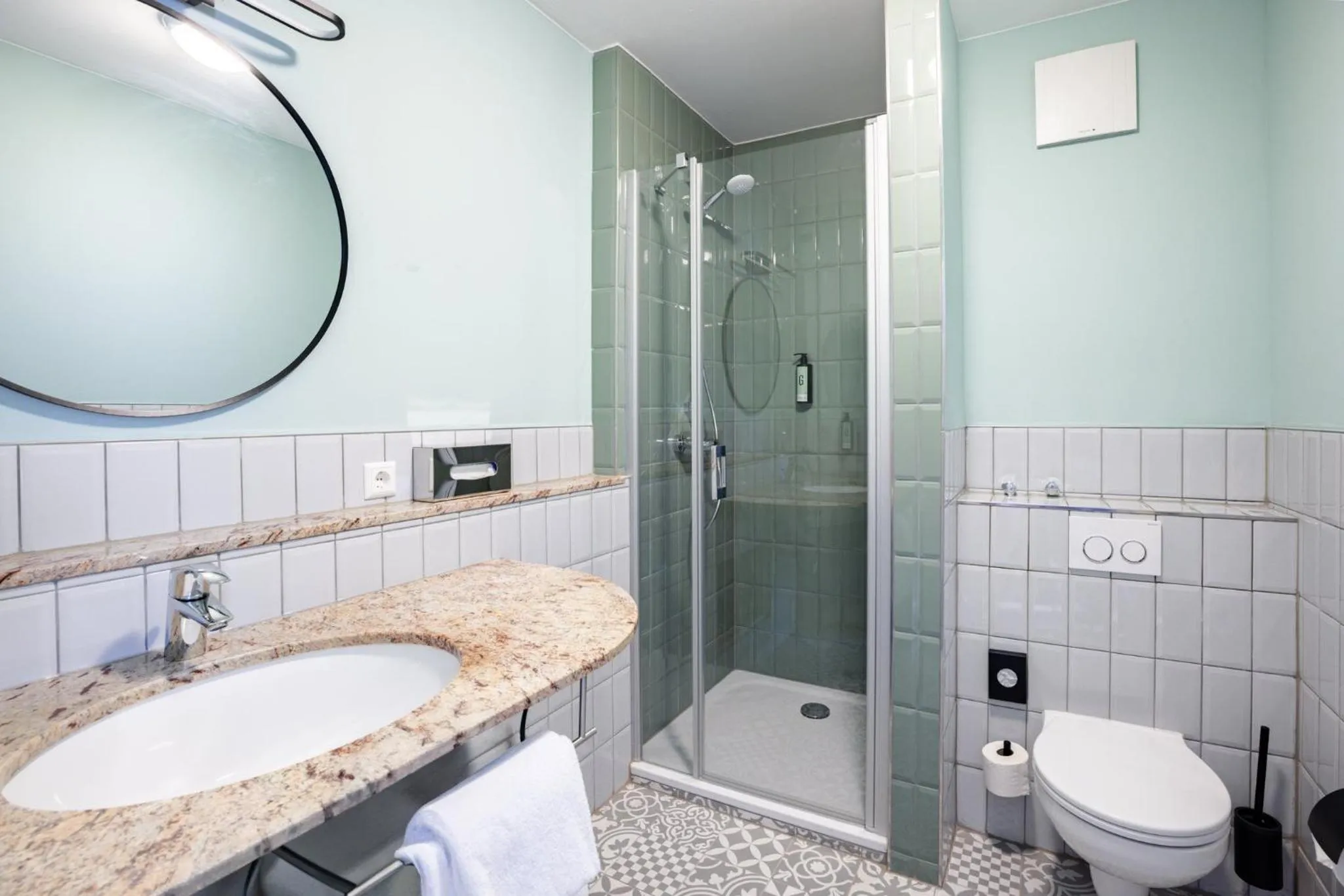 Bathroom in Garner Hotel Stuttgart City Centre by IHG