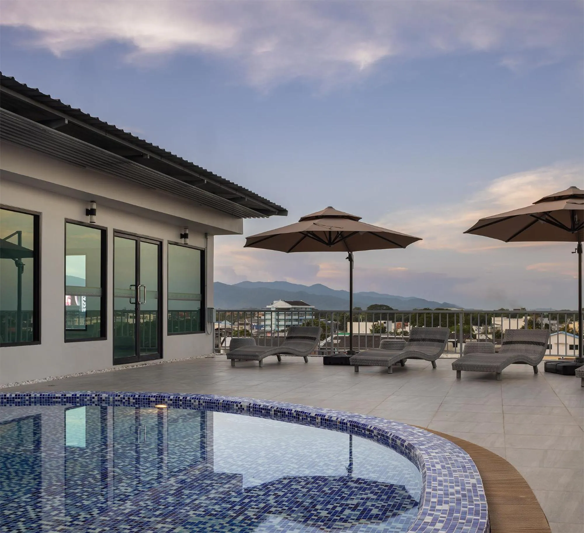 Swimming pool in Hotel Selene Chiang Rai