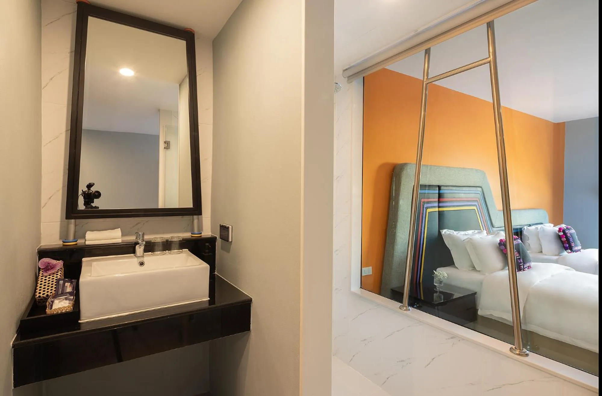 Bedroom, Bed in Hotel Selene Chiang Rai