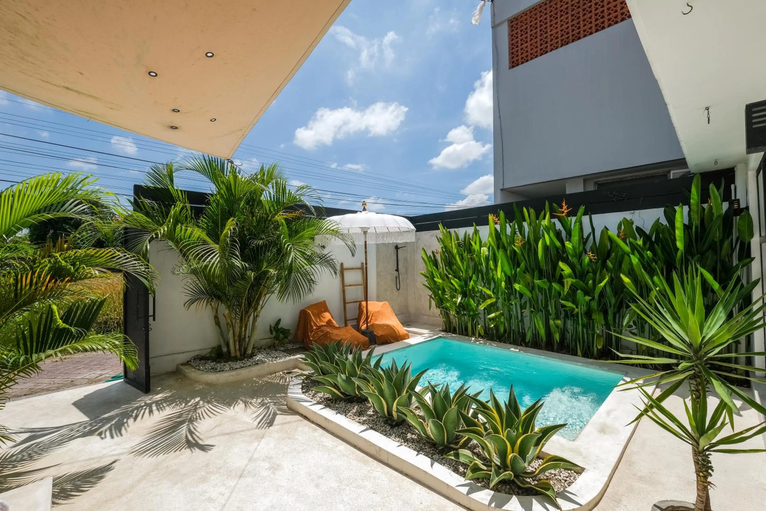Pool view in Villa Naia Berawa