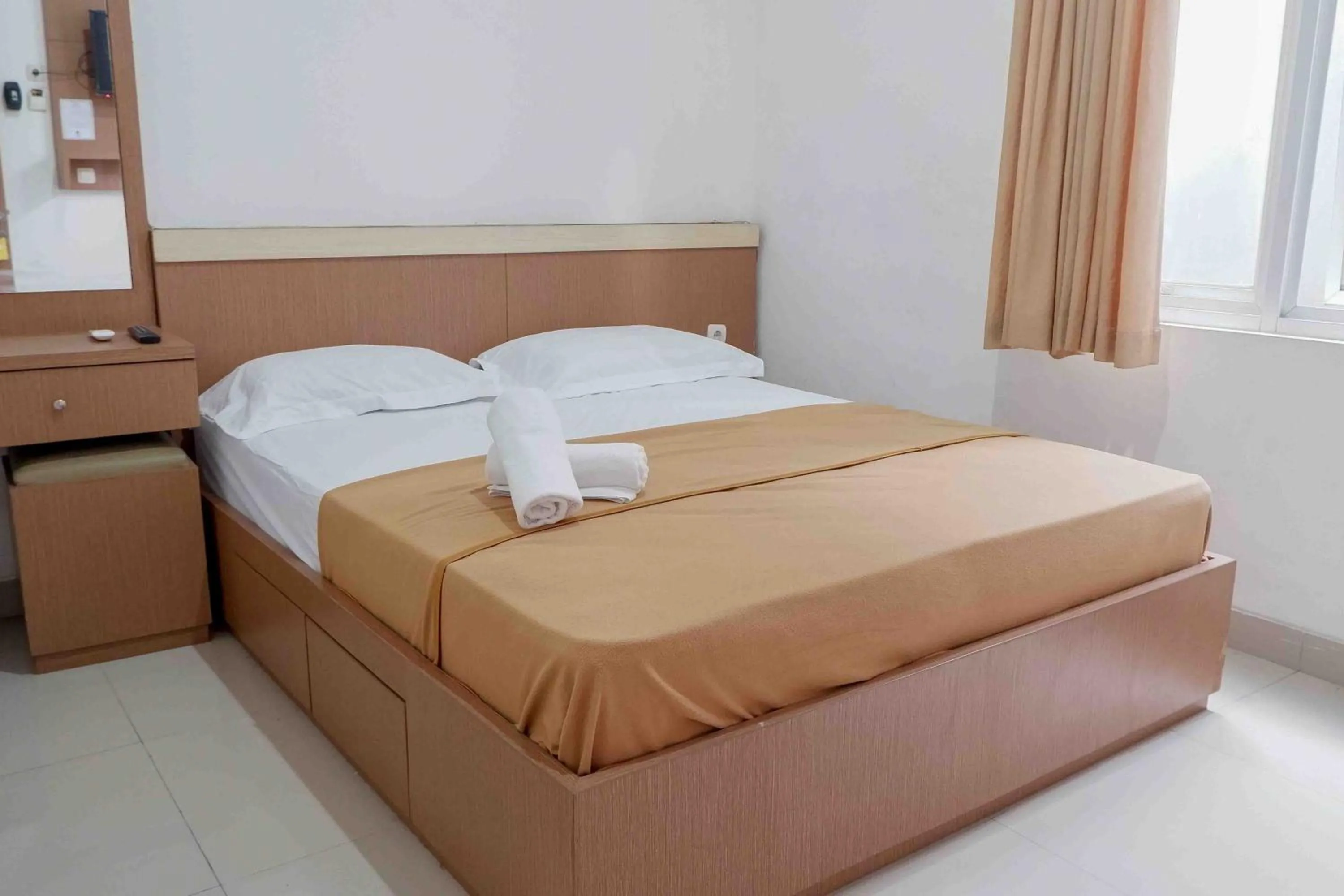 KoolKost near Sindu Kusuma Edupark 2 - Minimum Stay 30 Nights