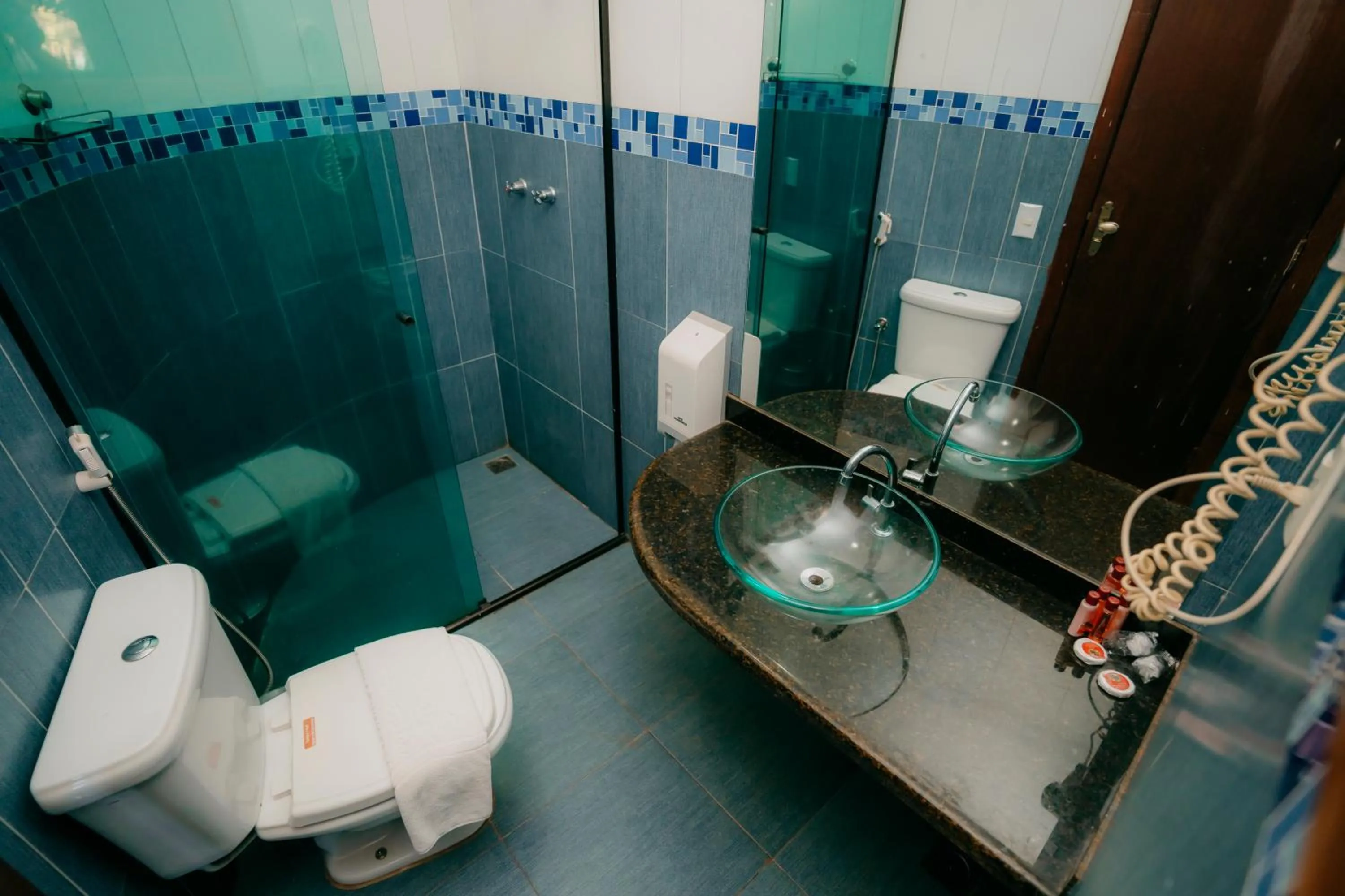 Shower in Estrada Real Palace Hotel