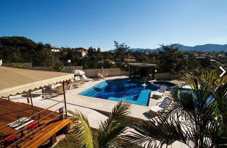 Swimming pool in Estrada Real Palace Hotel