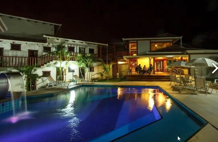 Swimming pool in Estrada Real Palace Hotel