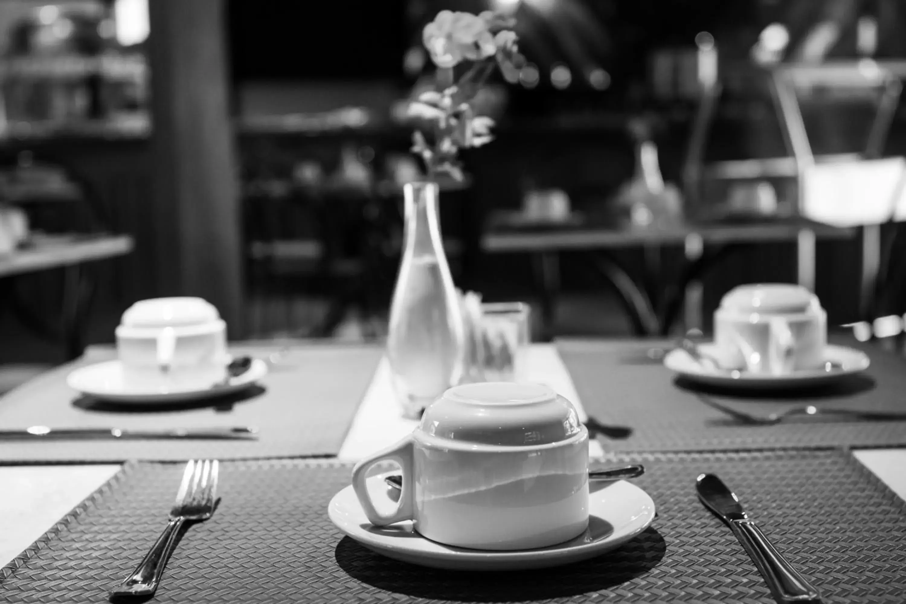 Luxury Triple Suite with 3 Single Beds in Estrada Real Palace Hotel Luxury Triple Suite with 3 Single Beds in Estrada Real Palace Hotel