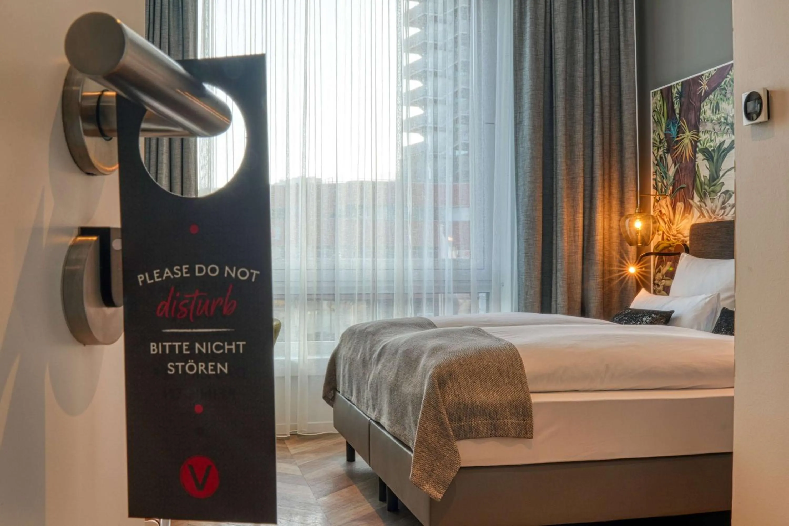 Photo of the whole room, Bed in Vienna House Easy by Wyndham Hamburg Bergedorf