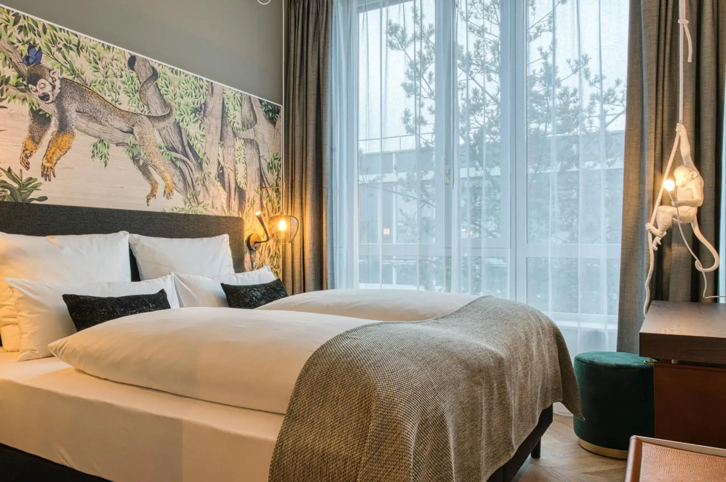 Photo of the whole room, Bed in Vienna House Easy by Wyndham Hamburg Bergedorf Photo of the whole room, Bed in Vienna House Easy by Wyndham Hamburg Bergedorf