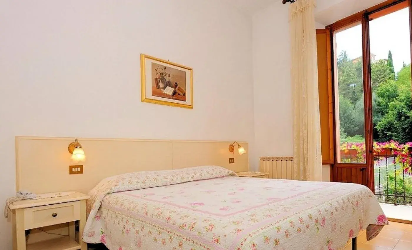 Bed in Hotel San Sebastiano