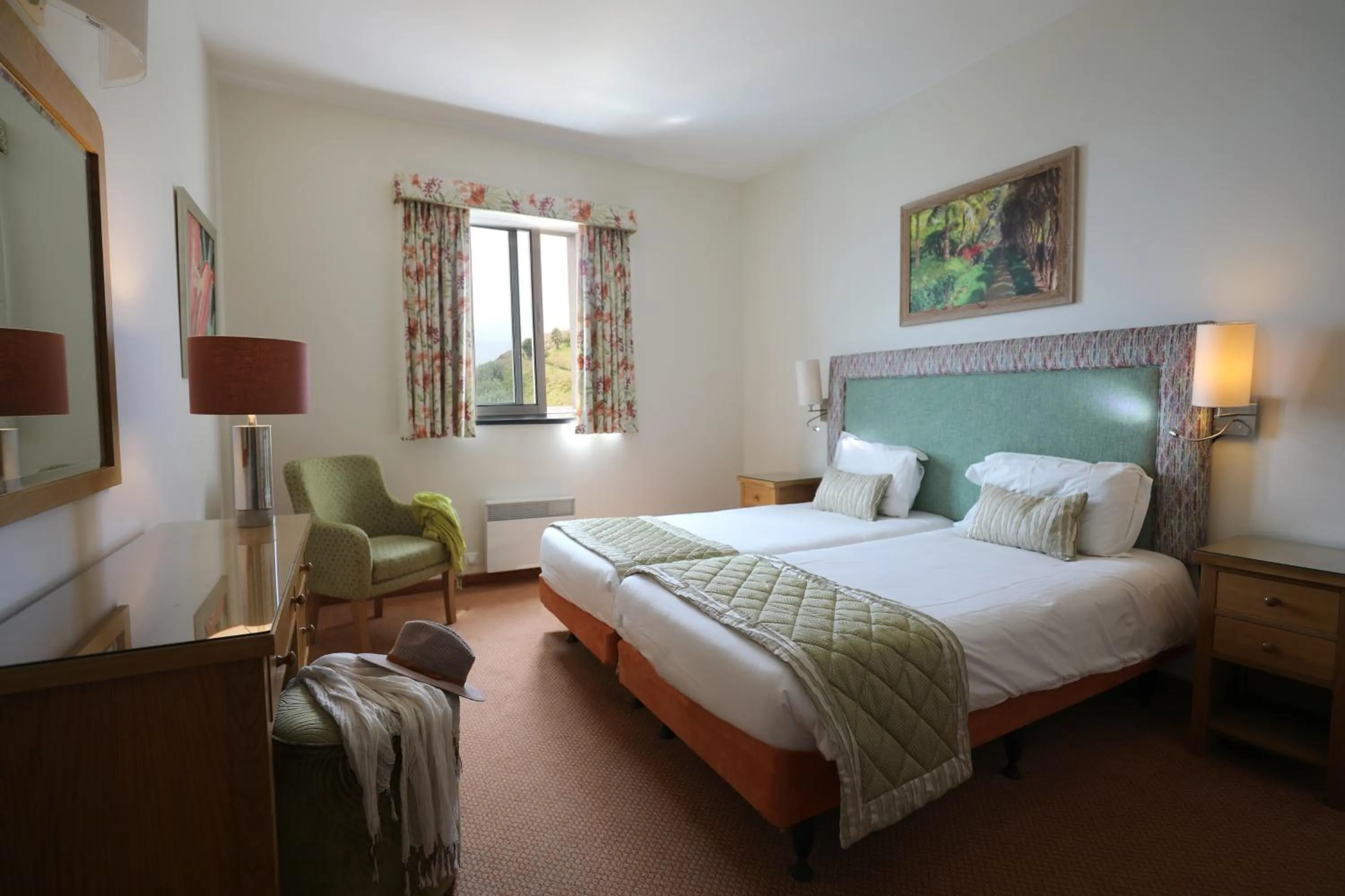 Bedroom, Bed in Village Cabo Girao