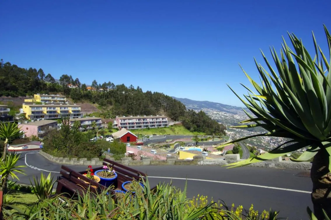 Property building in Village Cabo Girao