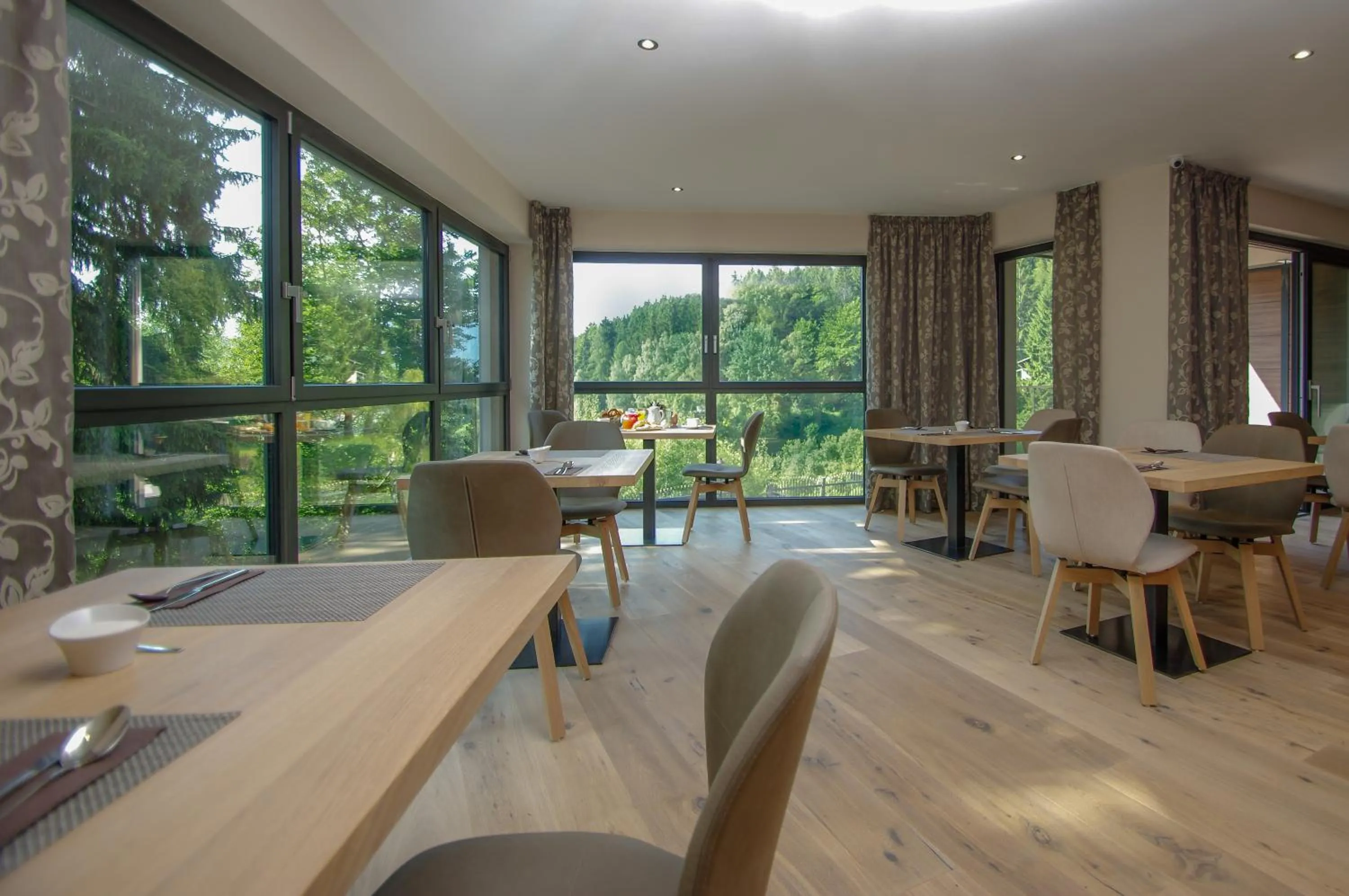 Dining area in Apartment Hotel Christine