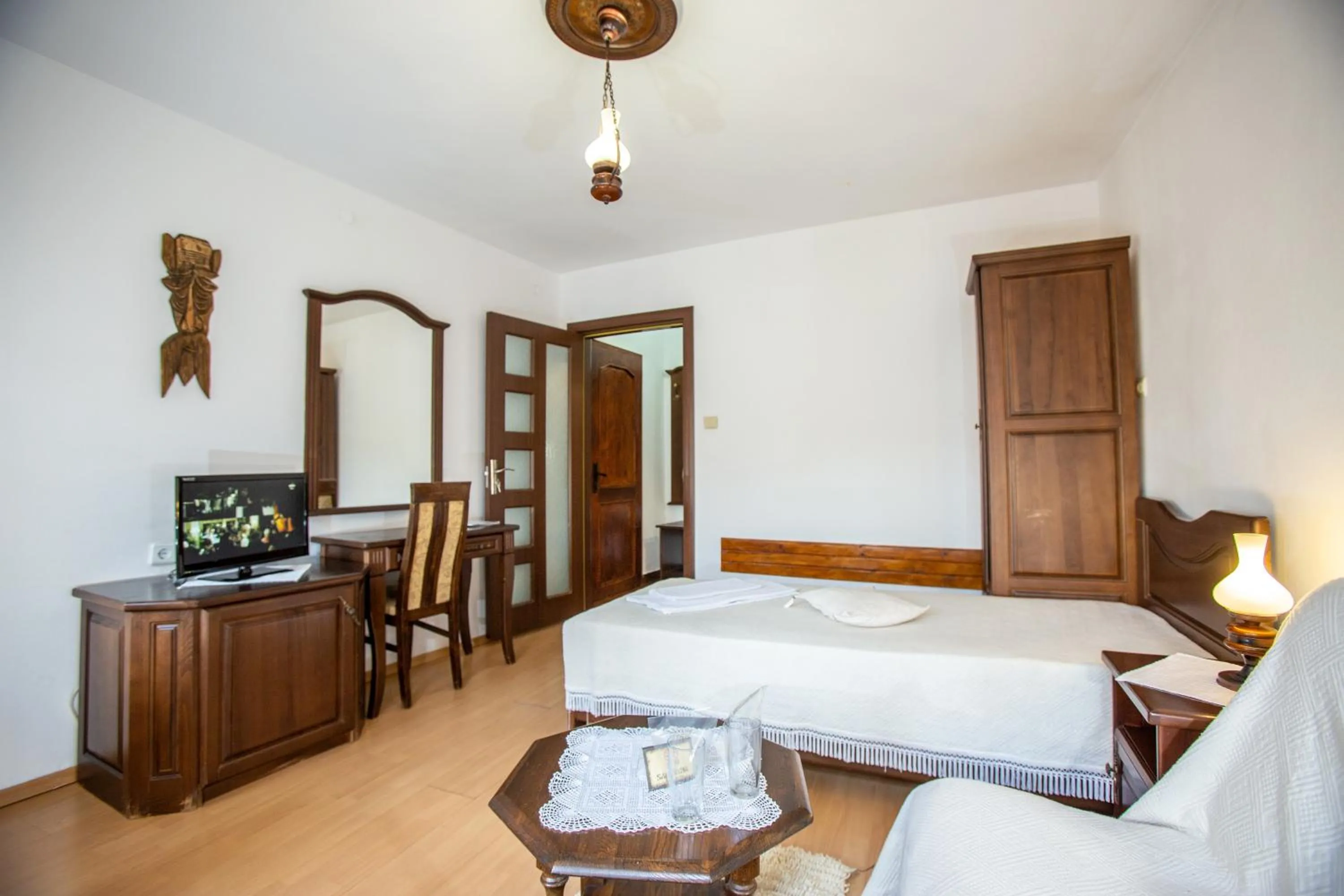 Single Room in Oazis Family Hotel