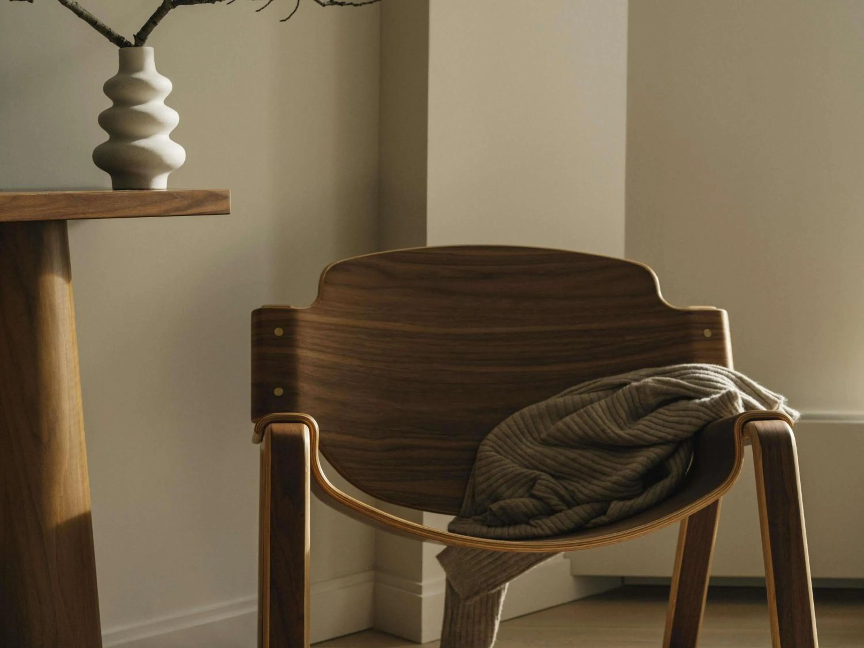 Bedroom in Rimrock Banff, Emblems Collection