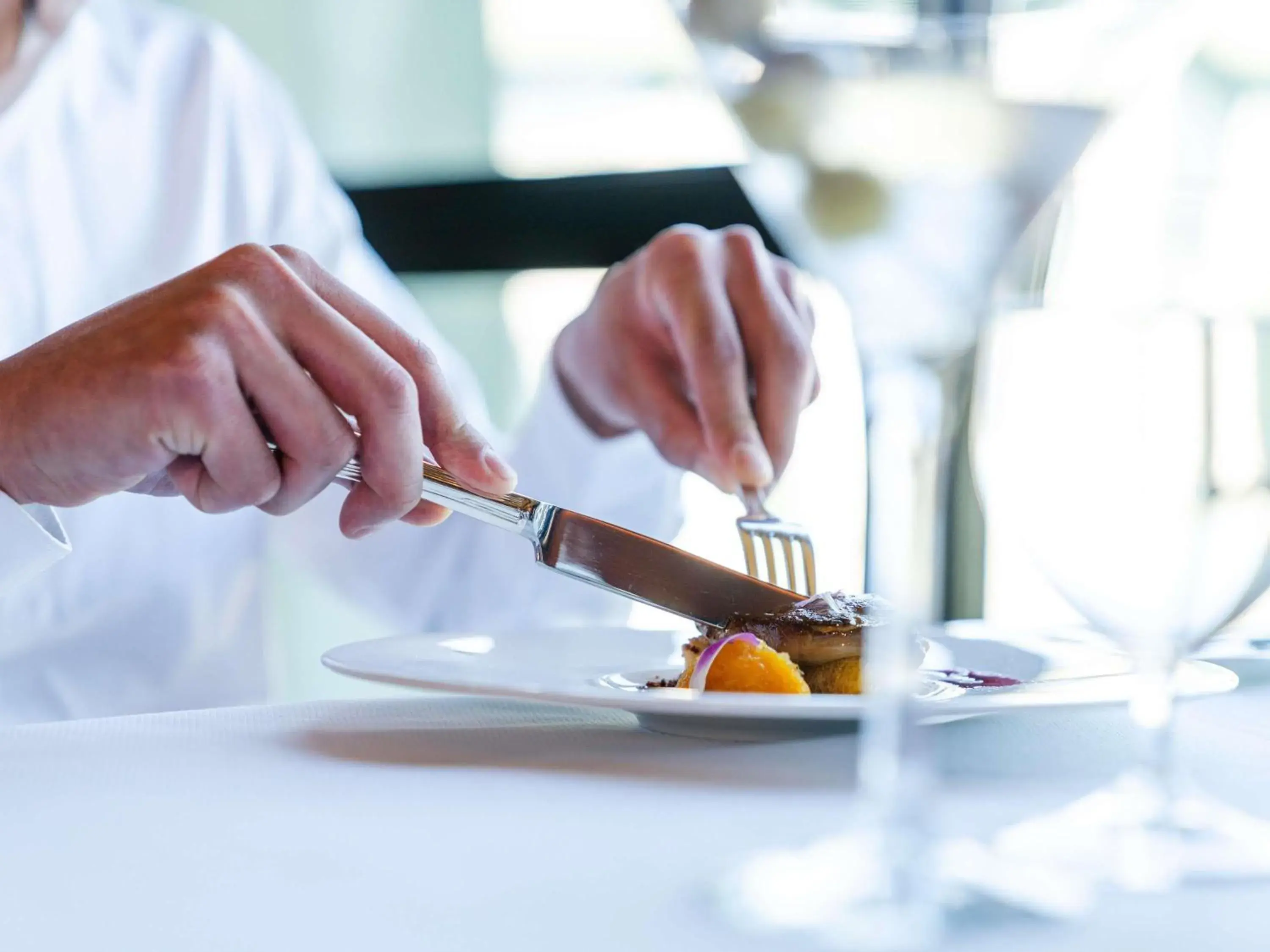 Restaurant/places to eat in Rimrock Banff, Emblems Collection Restaurant/places to eat in Rimrock Banff, Emblems Collection