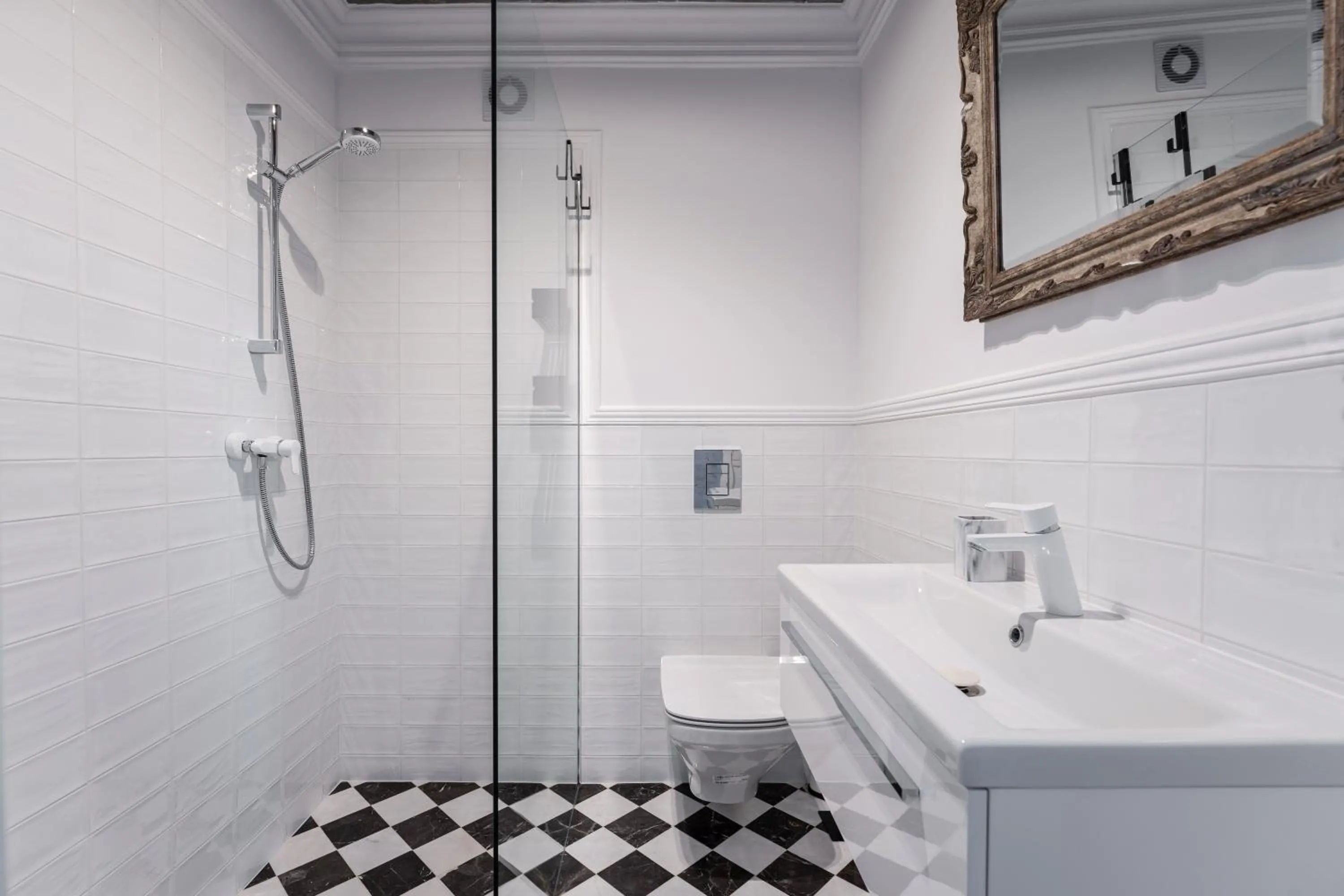 Toilet in Apartamenty Przystanek Przy Klifie