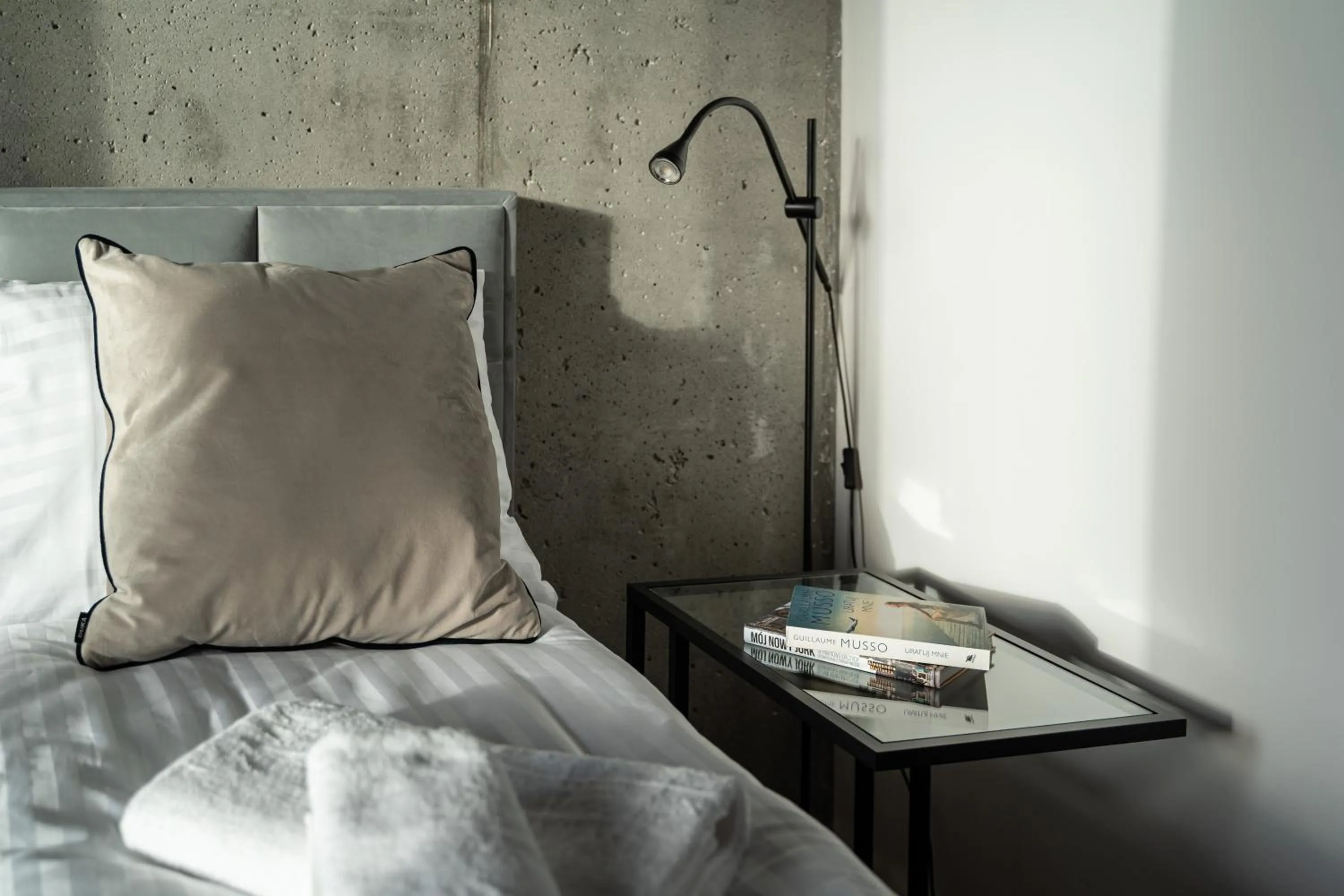 Decorative detail, Bed in Apartamenty Przystanek Przy Klifie