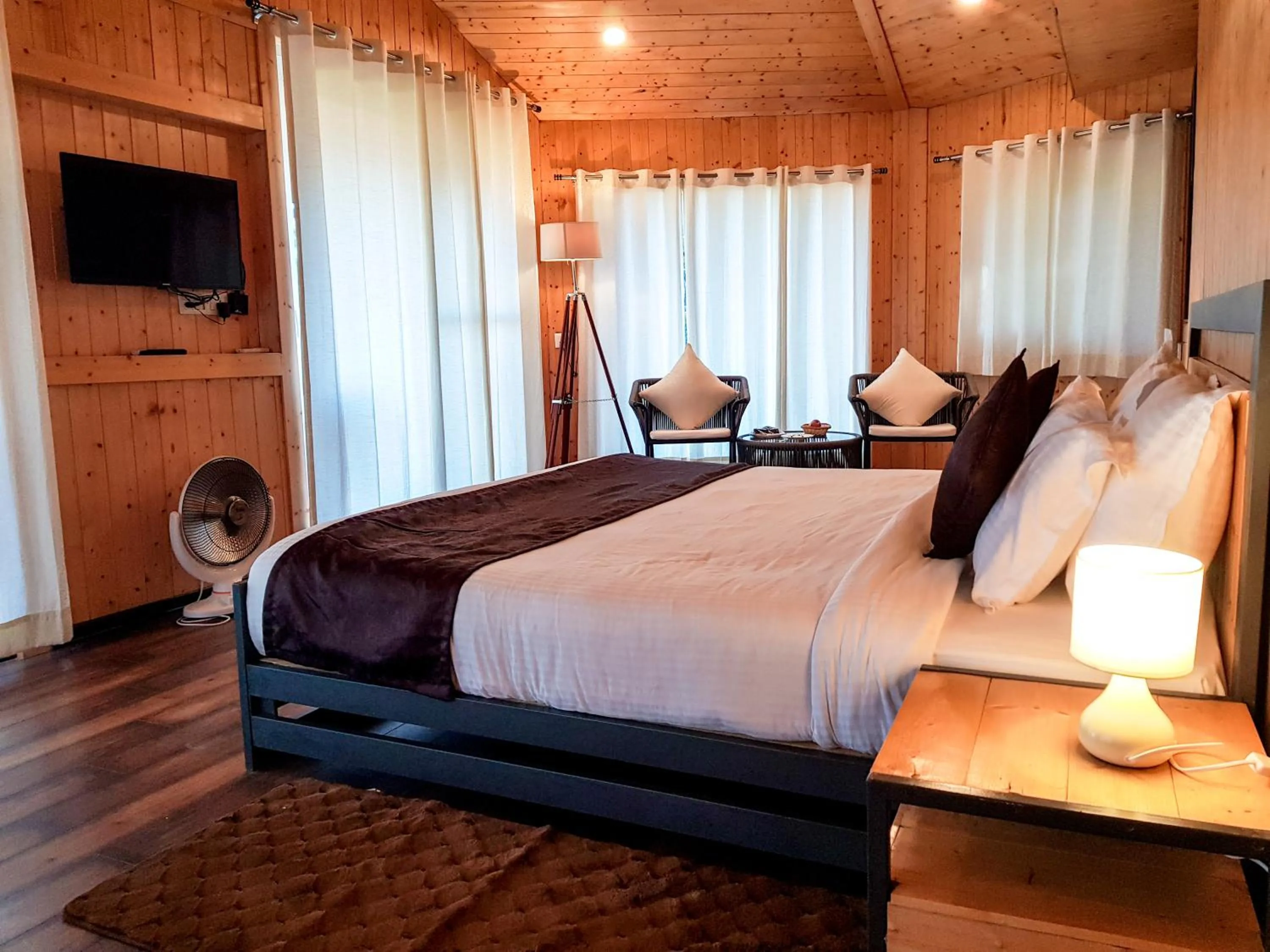 Bed in The Woods Retreat