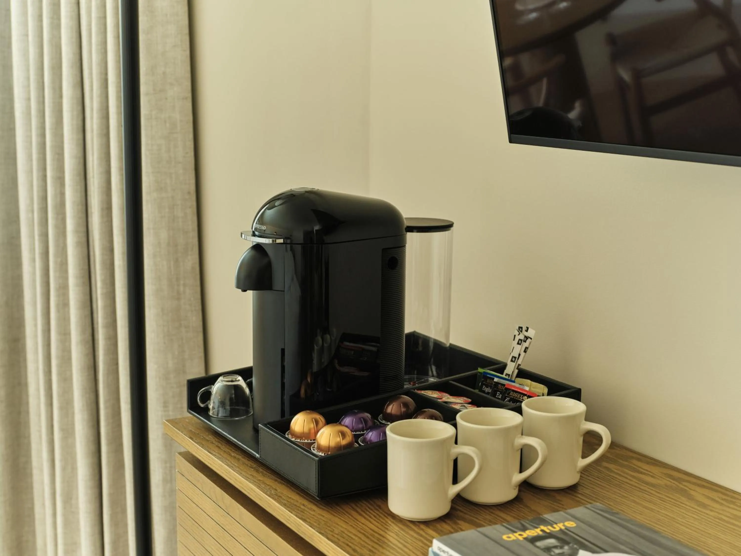 Coffee/tea facilities in Ambros Daytona