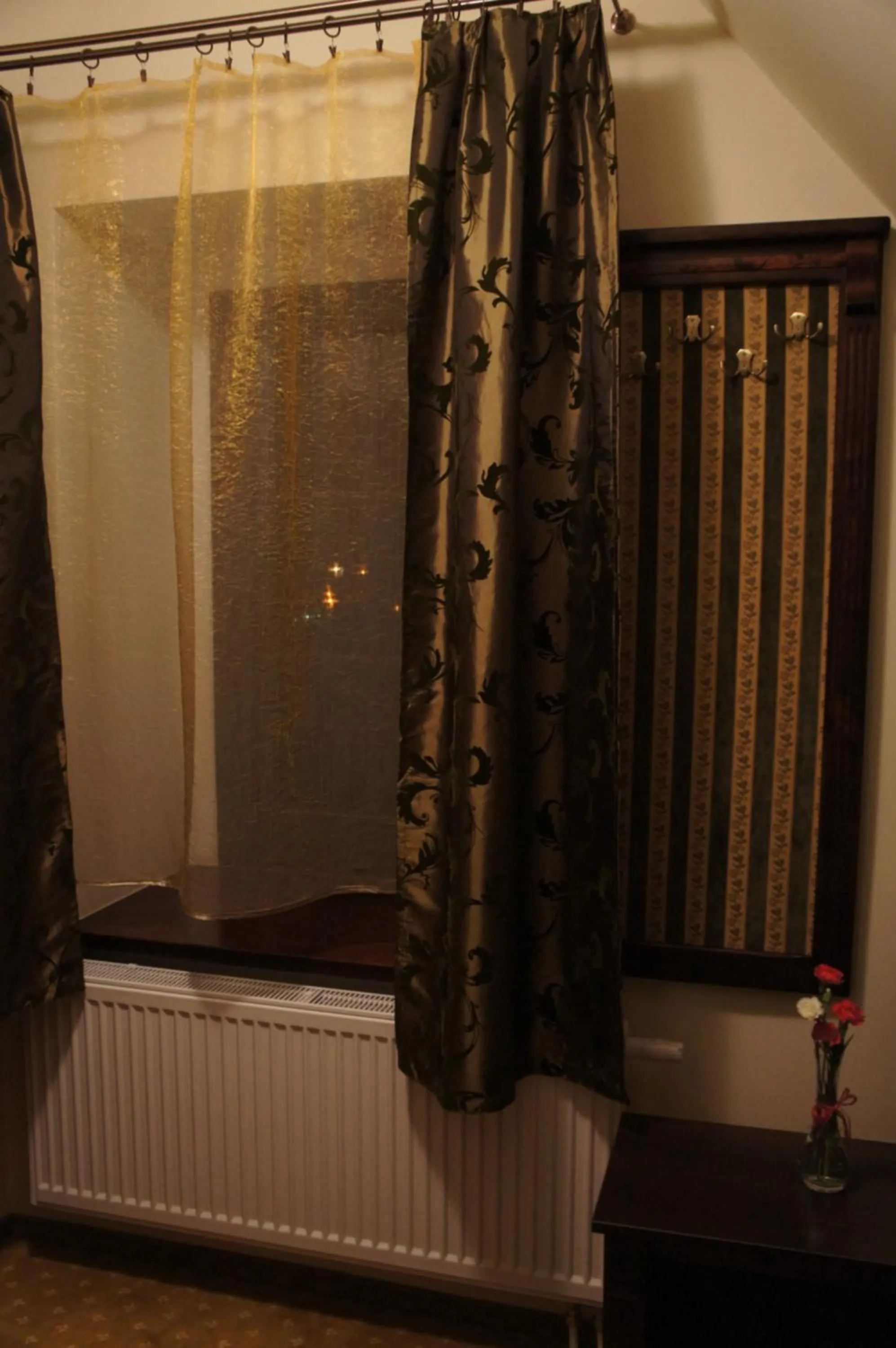 Photo of the whole room in Dworska Elektrownia