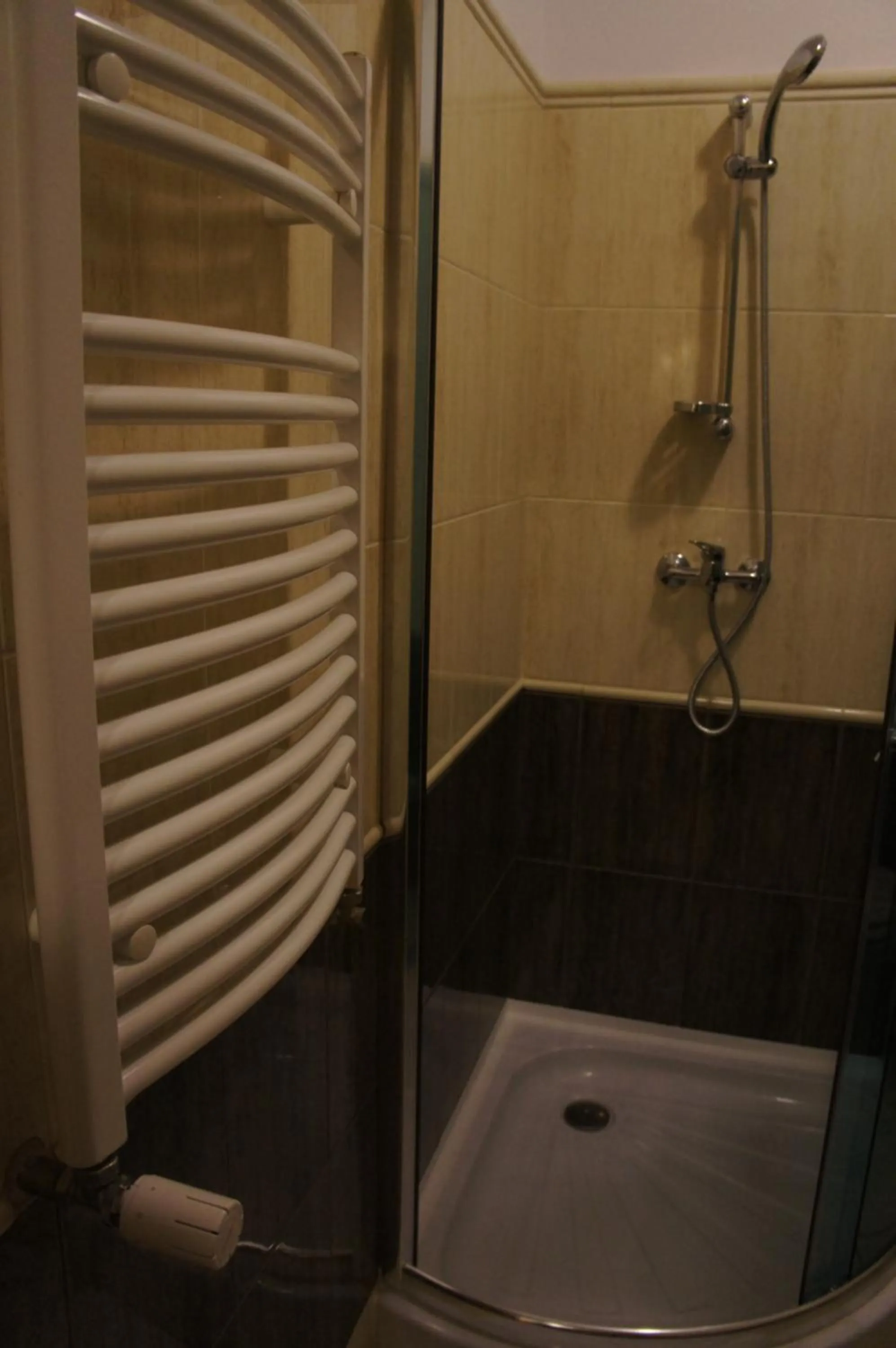 Photo of the whole room in Dworska Elektrownia