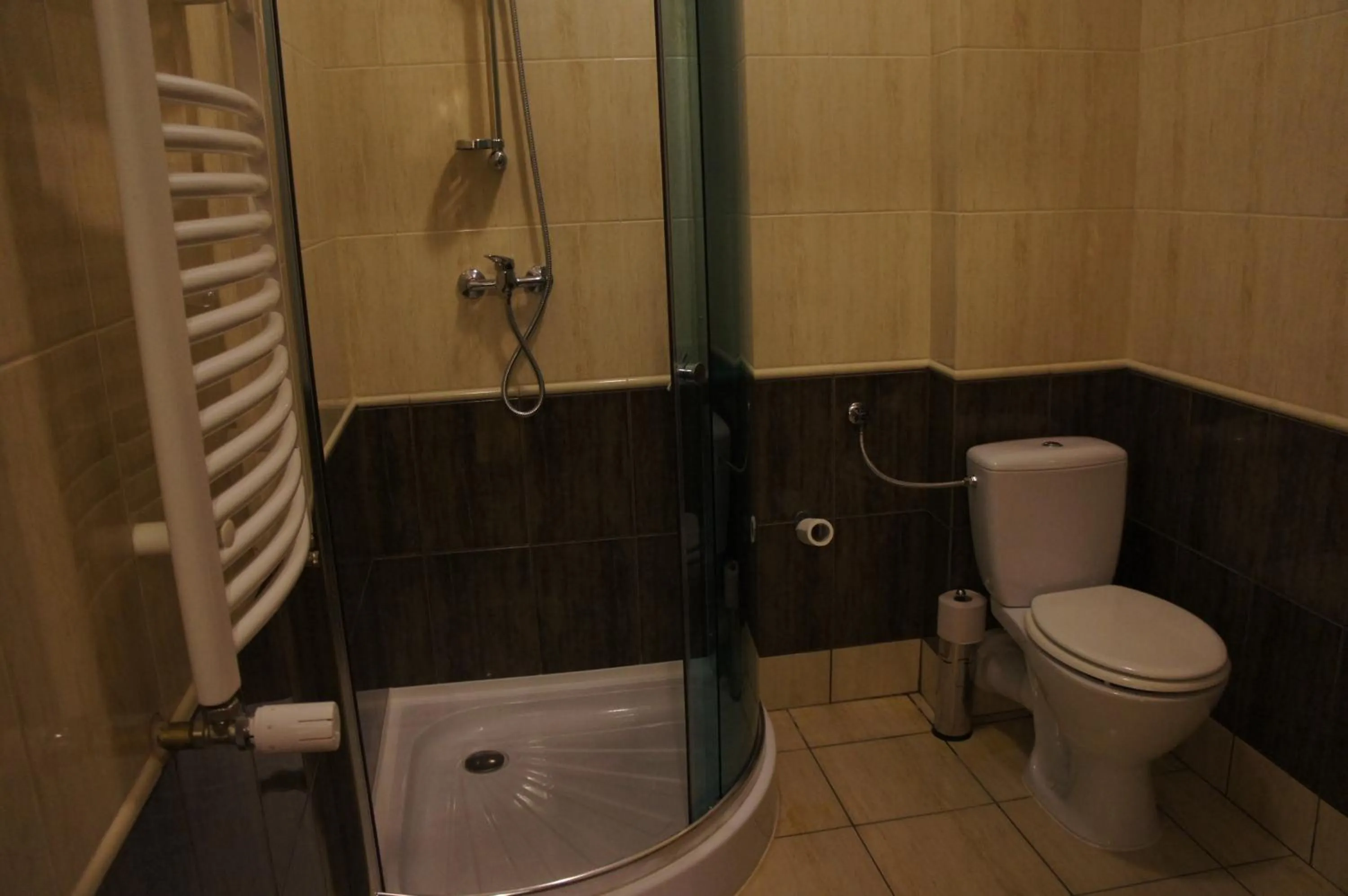 Shower in Dworska Elektrownia