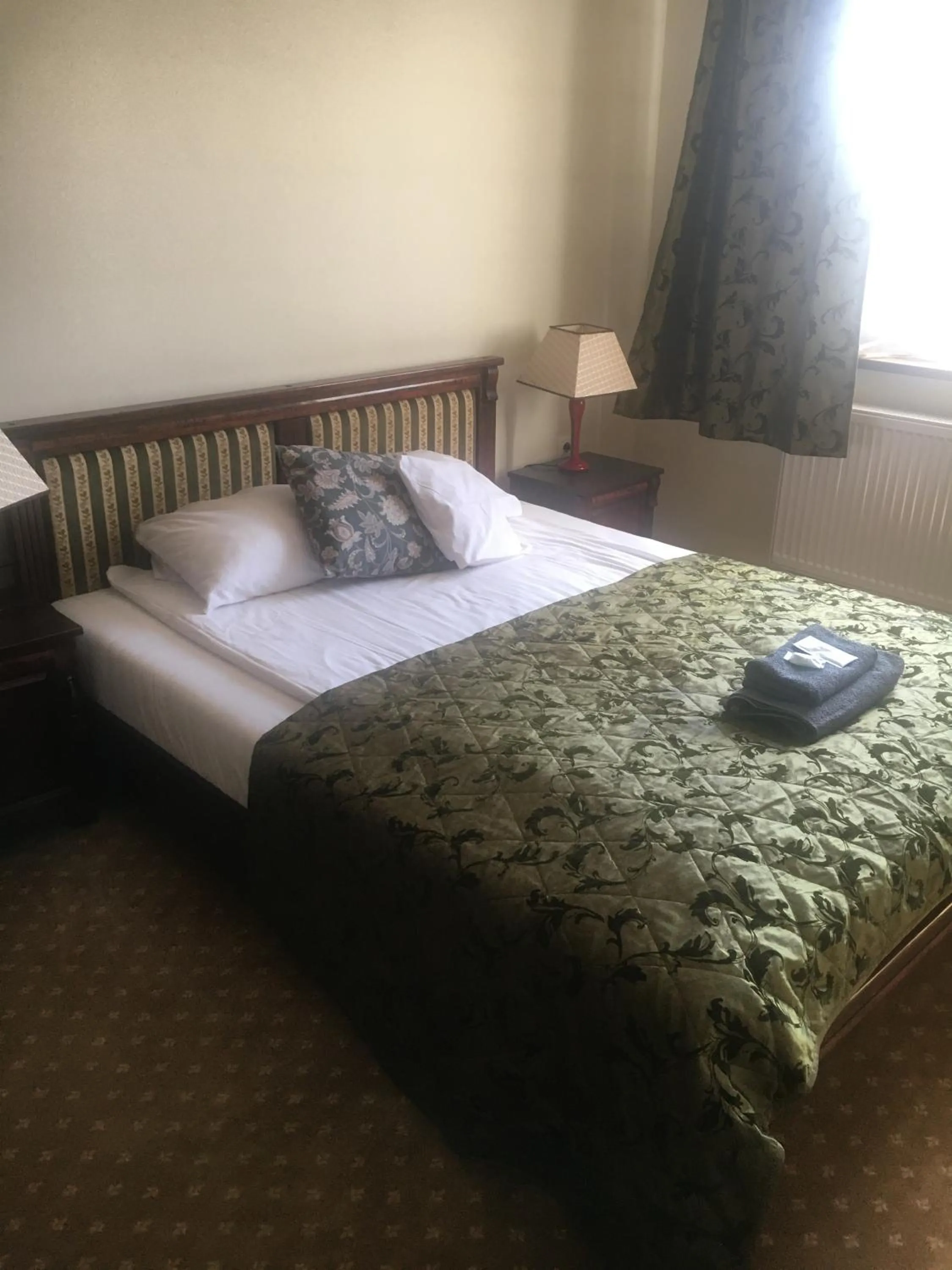 Photo of the whole room, Bed in Dworska Elektrownia