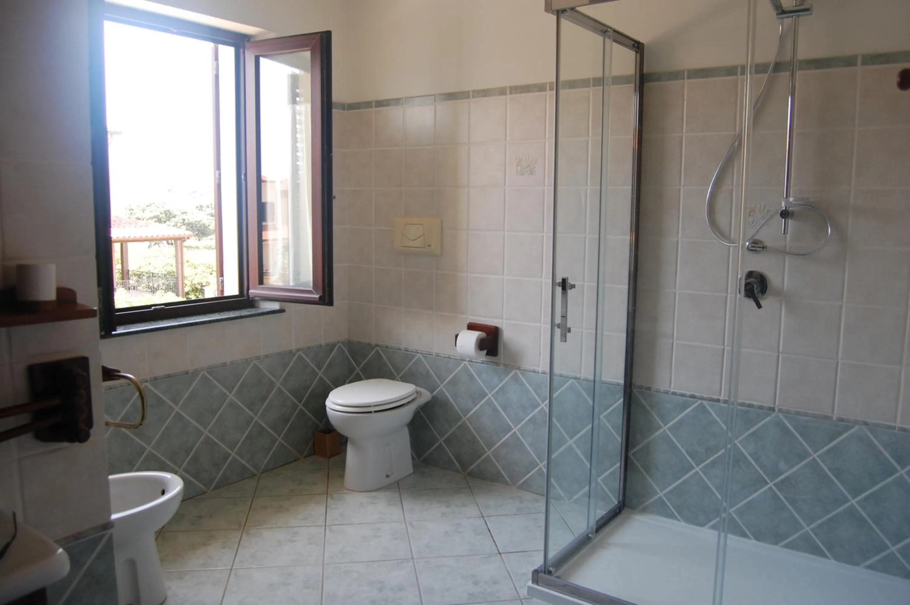Shower in I Ginepri B&B