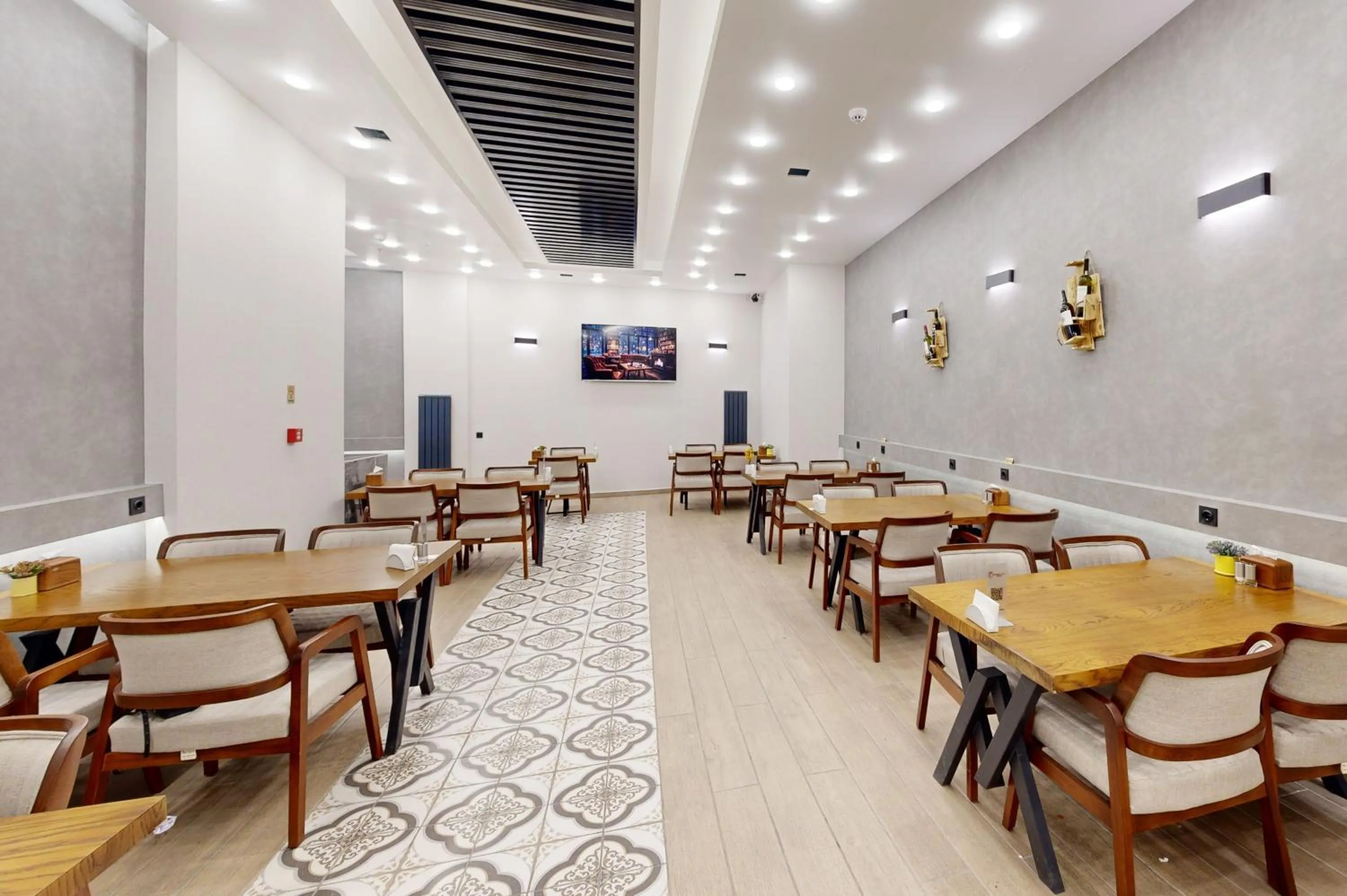 Restaurant/places to eat in King City Hotel Istanbul Ataturk Airport