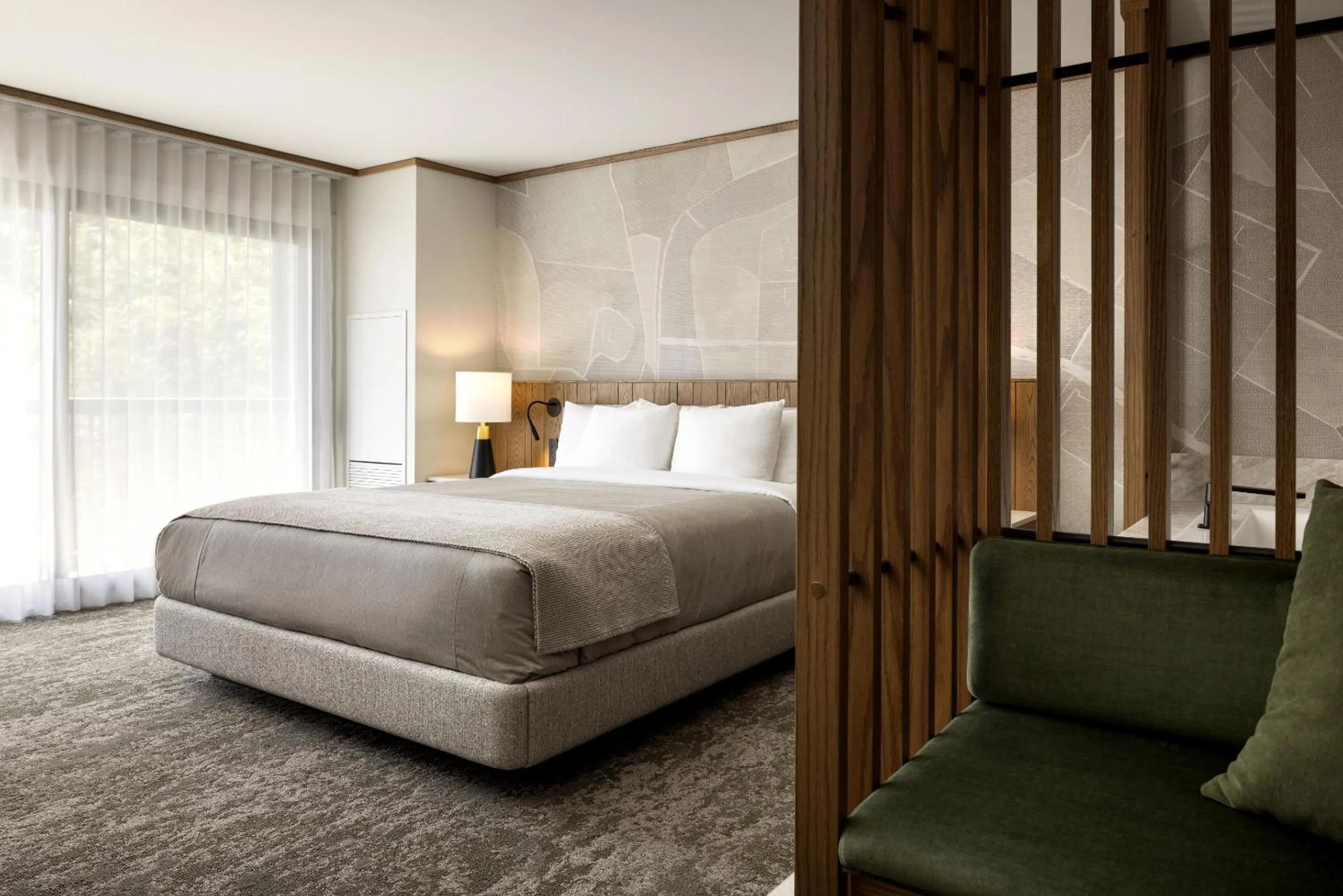 Bed in Banff Park Lodge