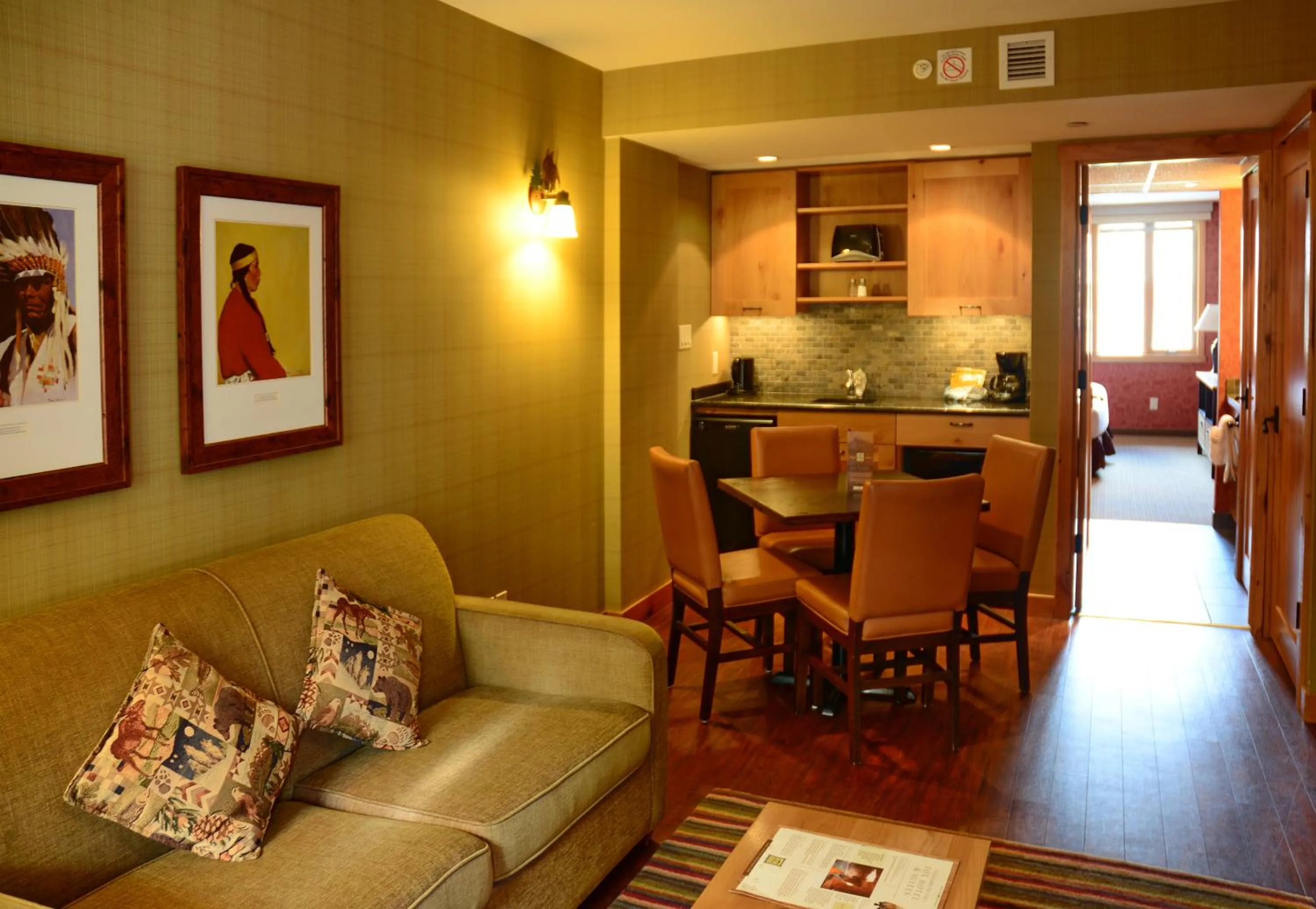 Living room in Fox Hotel and Suites
