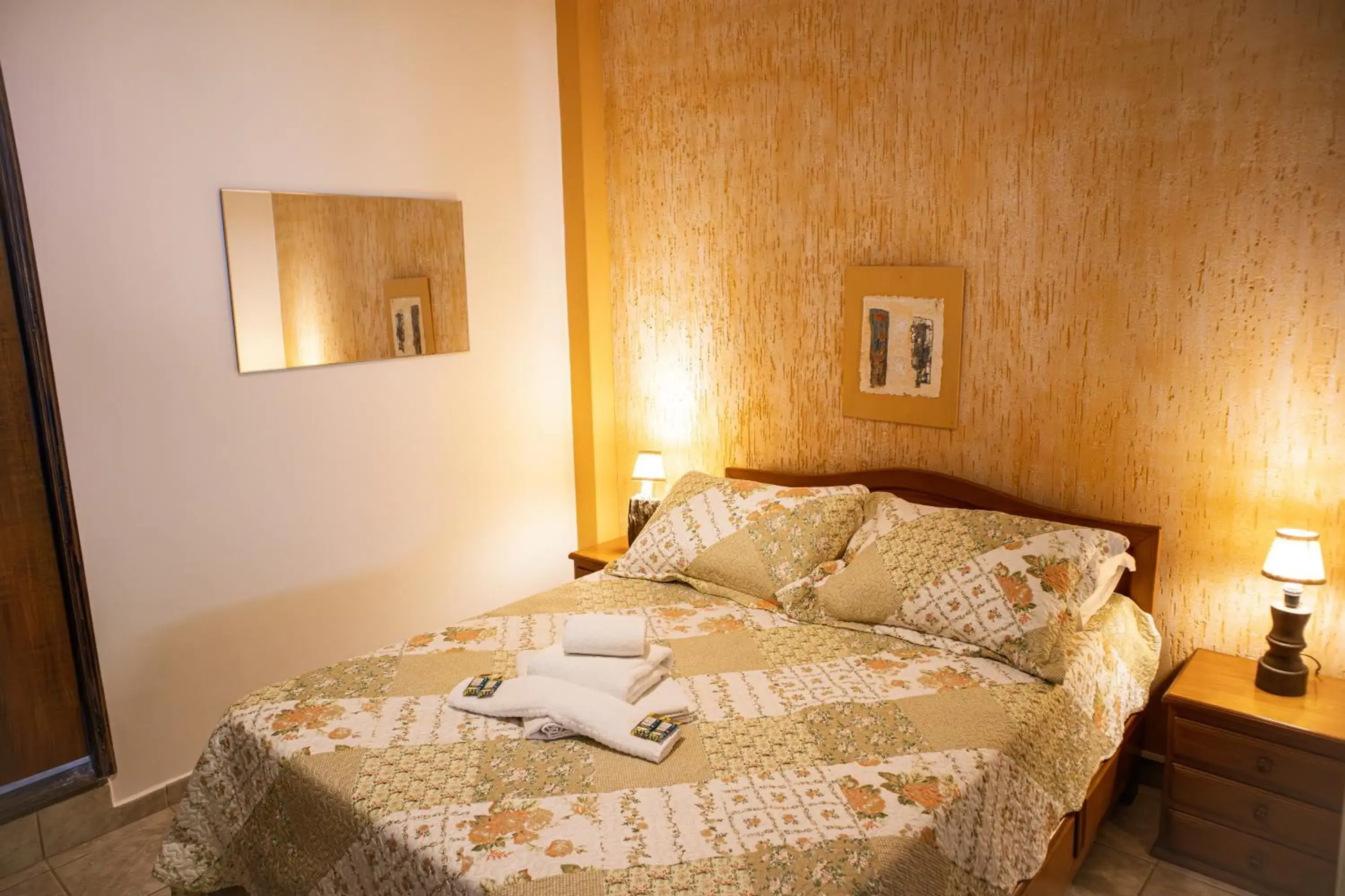 Double Room with Balcony - single occupancy in Espaço Flor Das Águas Double Room with Balcony - single occupancy in Espaço Flor Das Águas
