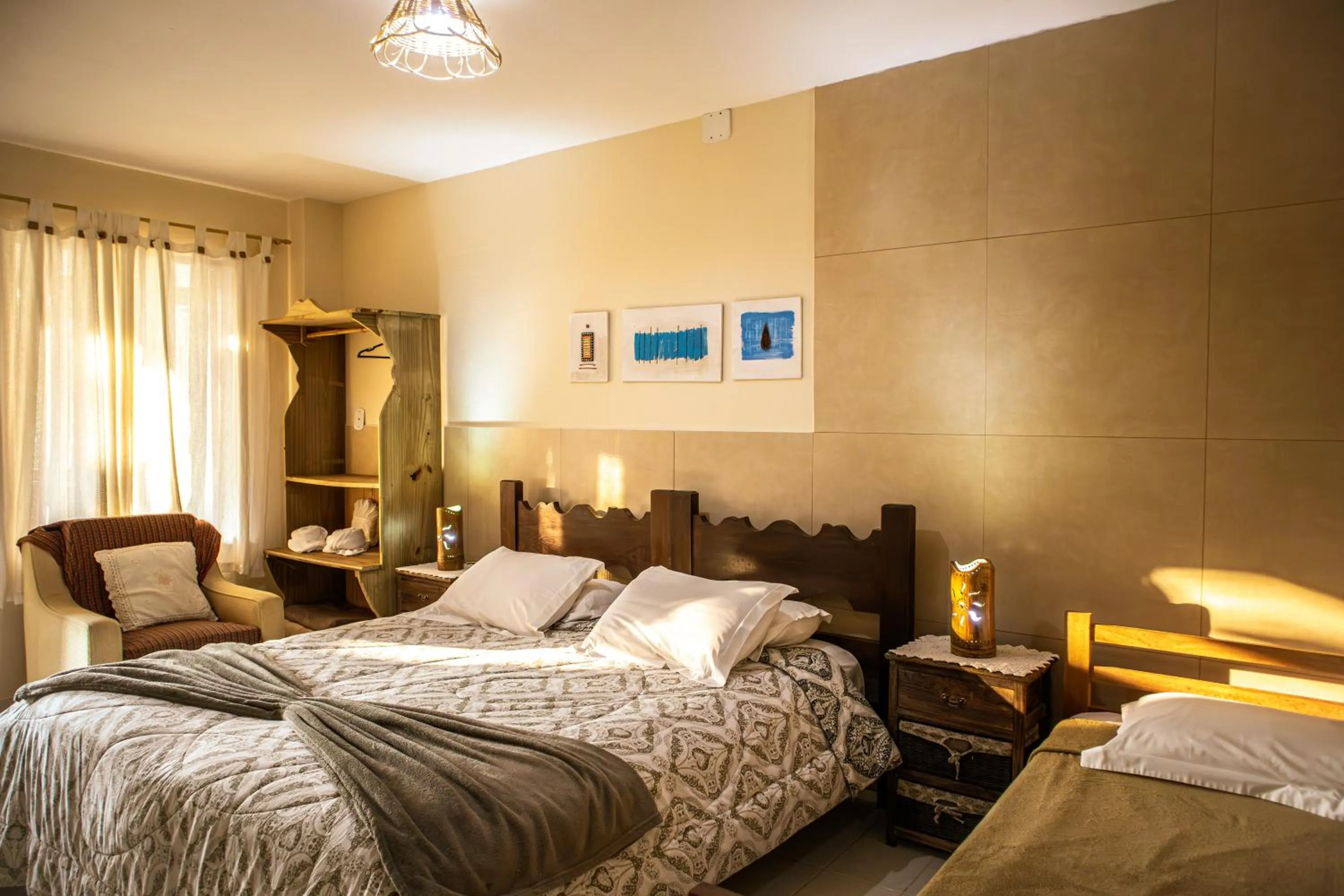 Triple Room with Bath - single occupancy in Espaço Flor Das Águas