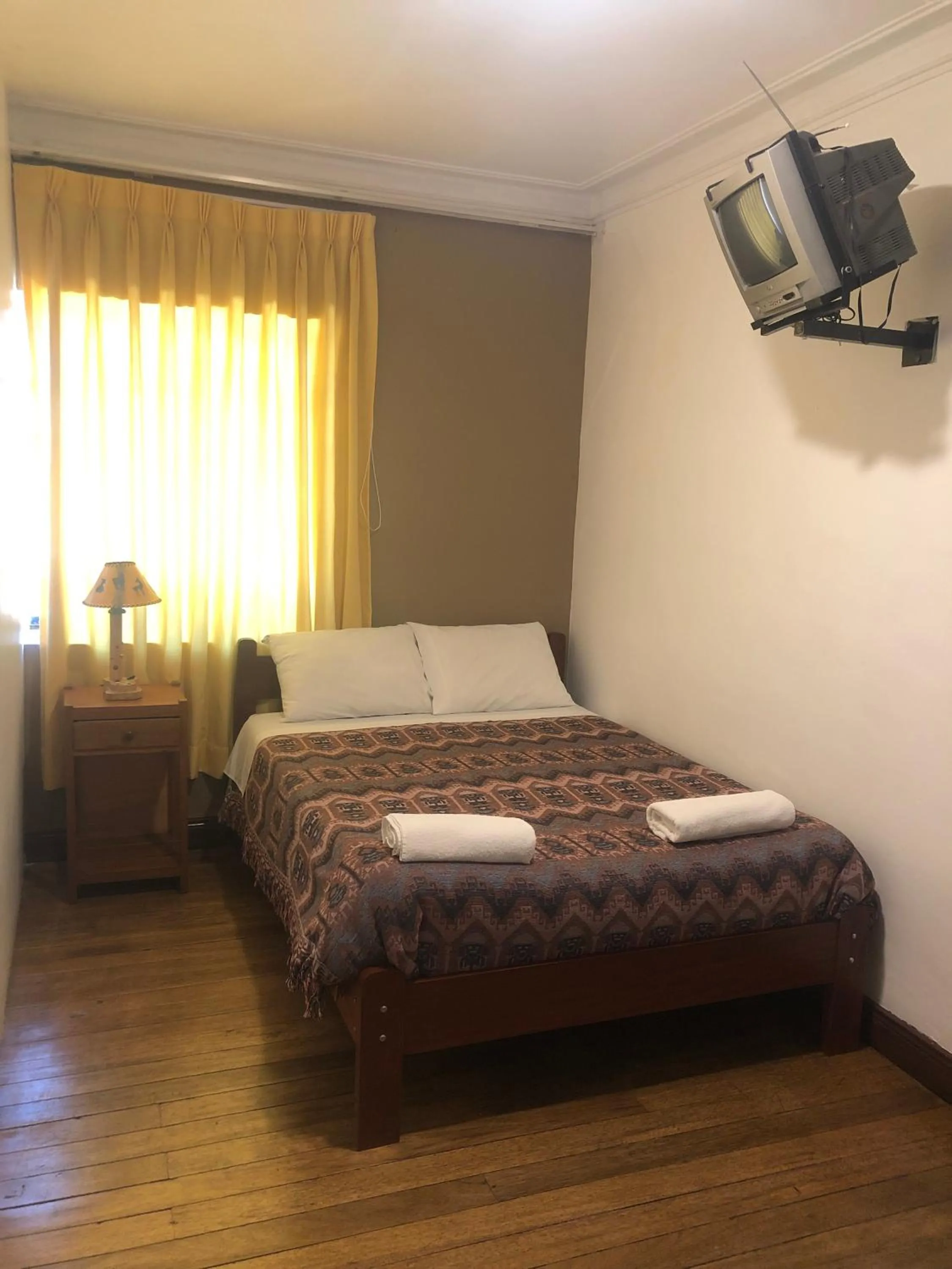 Double Room with Shared Bathroom in Hospedaje Turistico Recoleta