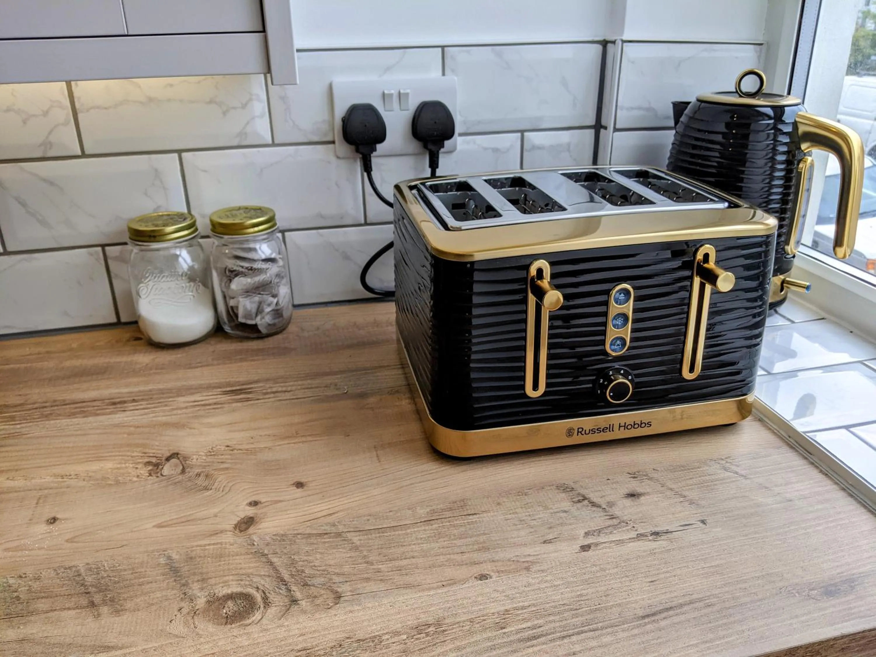 Coffee/tea facilities in Spacious contemporary apartment
