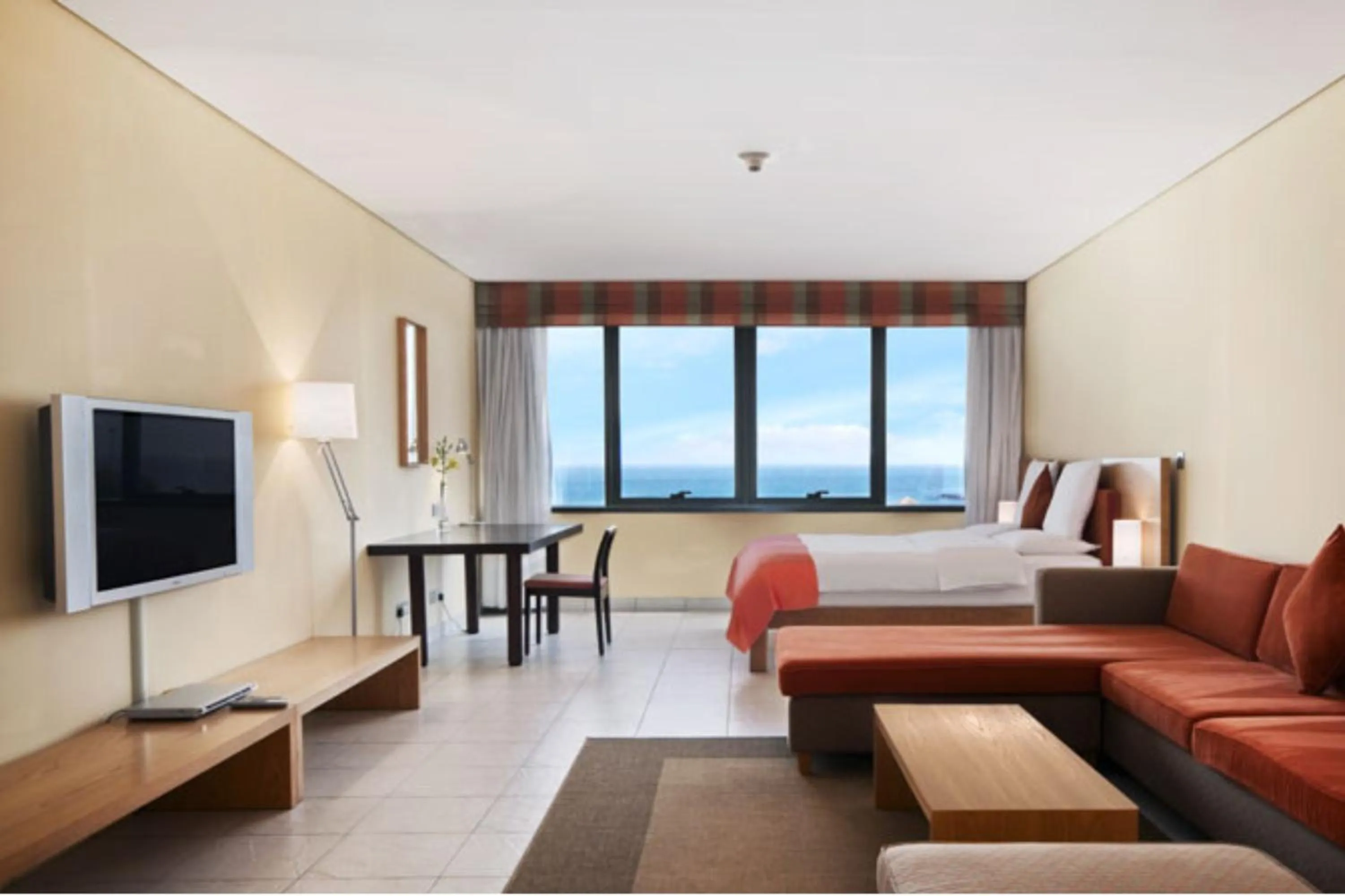 Photo of the whole room, Bed in Hilton Kuwait Resort