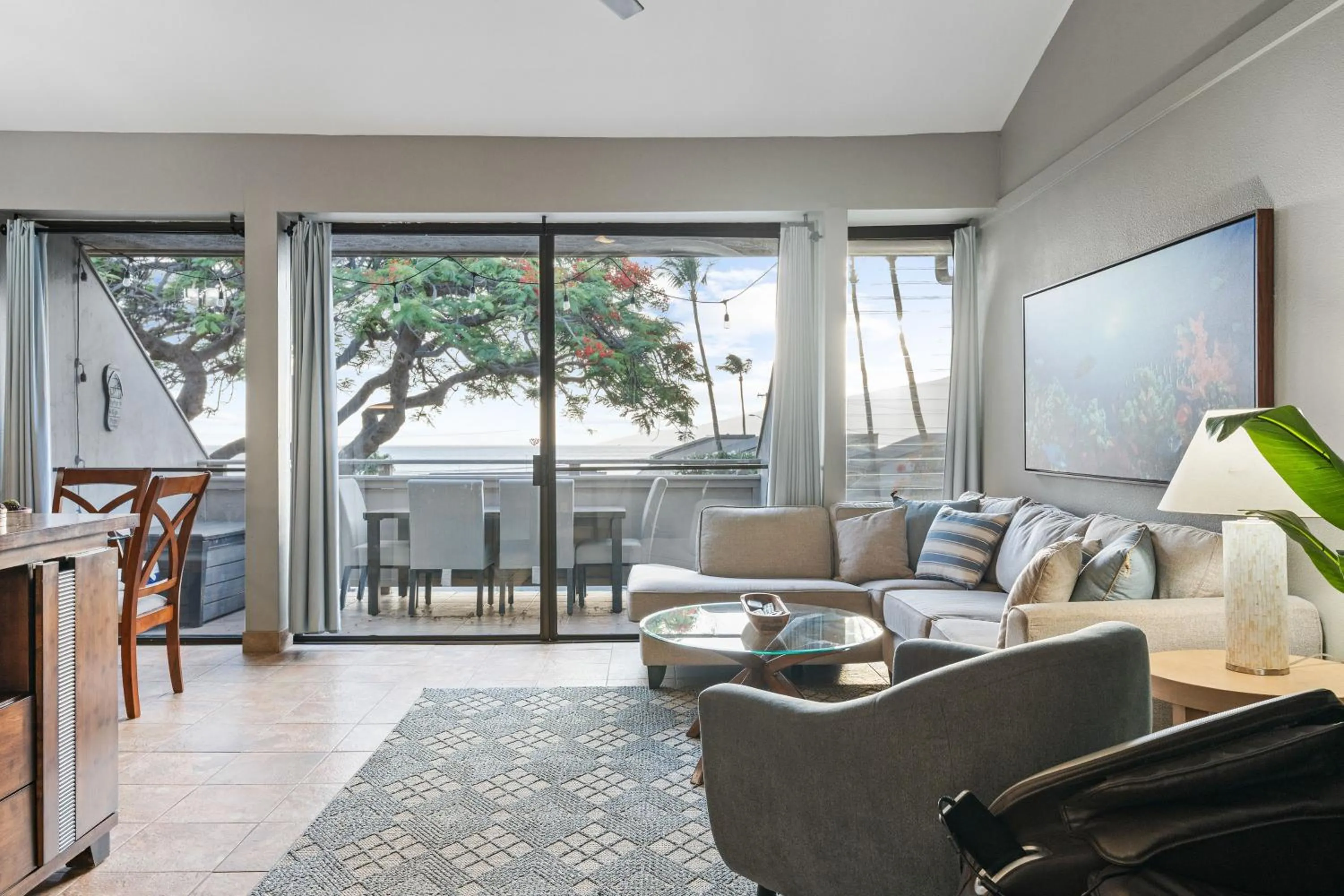 Living room in Maui Beach Retreat