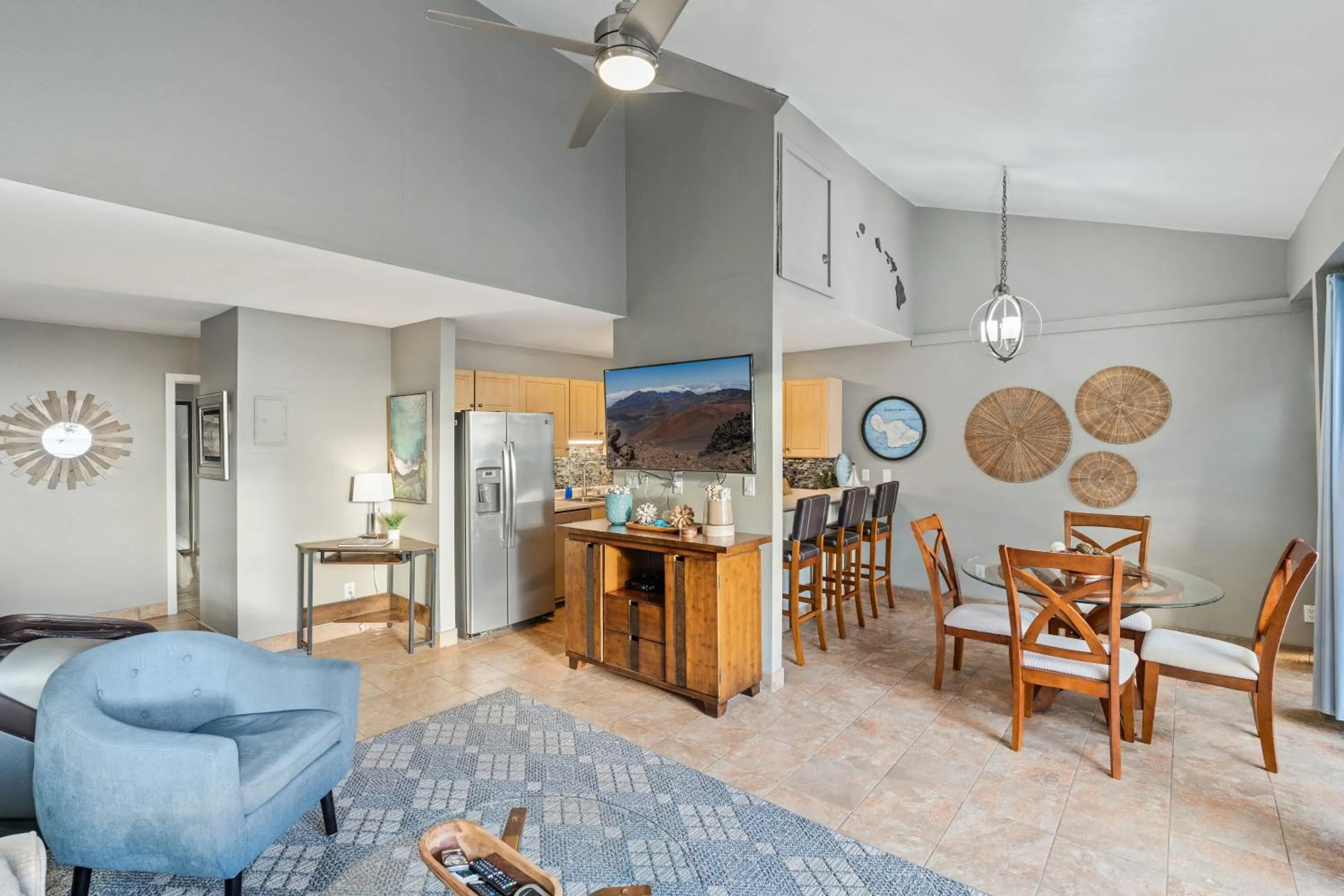 TV and multimedia in Maui Beach Retreat