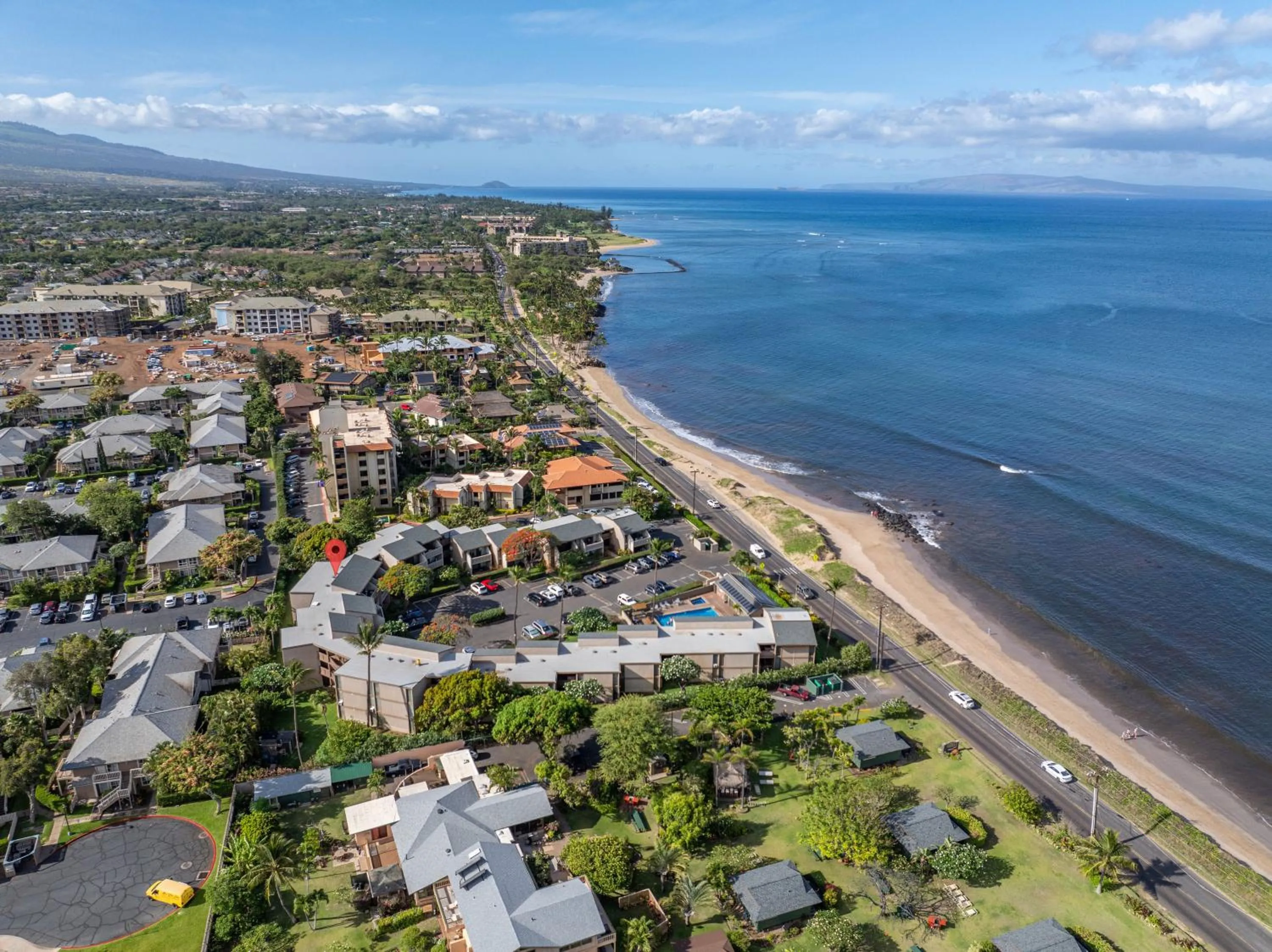 Property building in Maui Beach Retreat