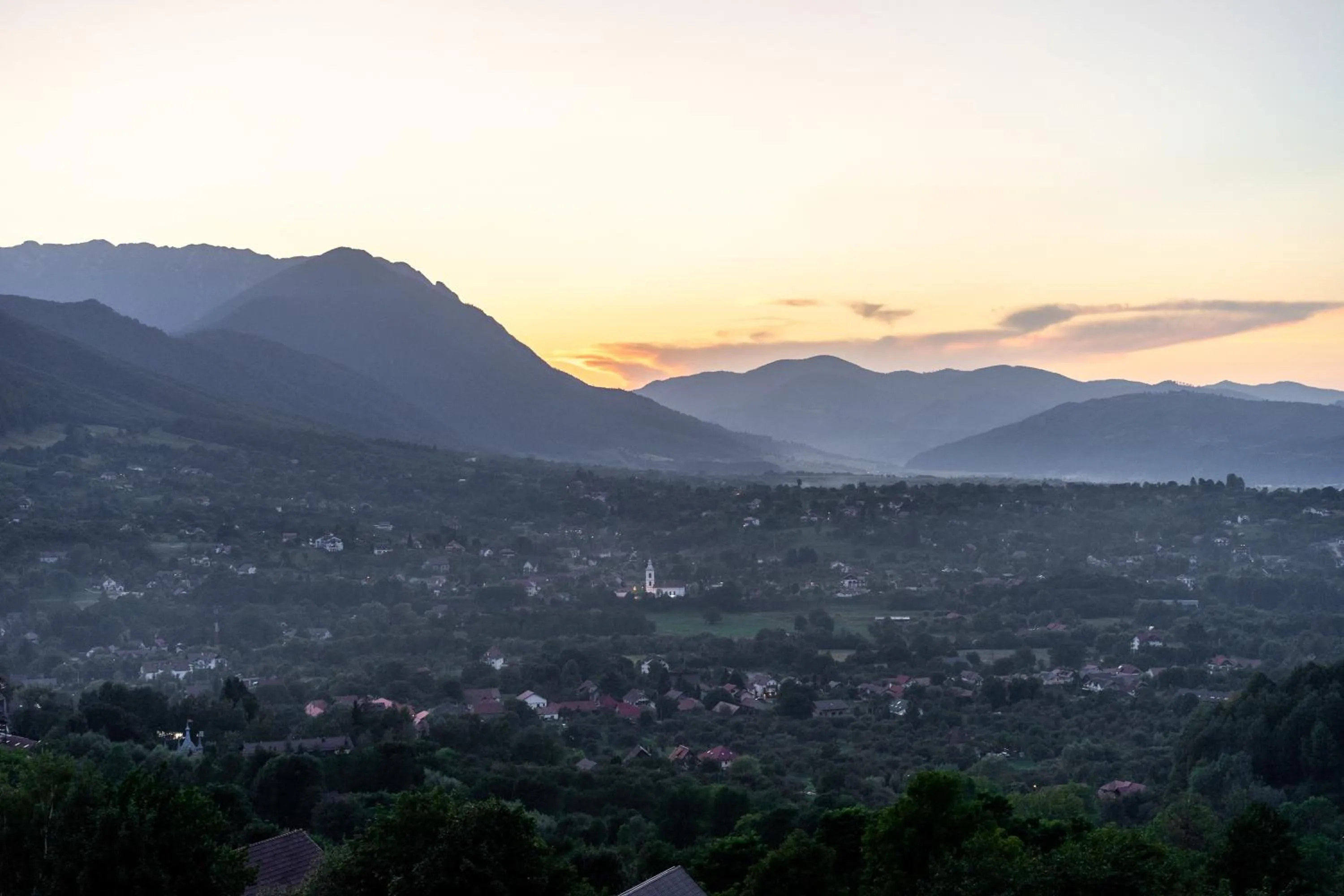 Mountain view in CONTELE VLADIMIR
