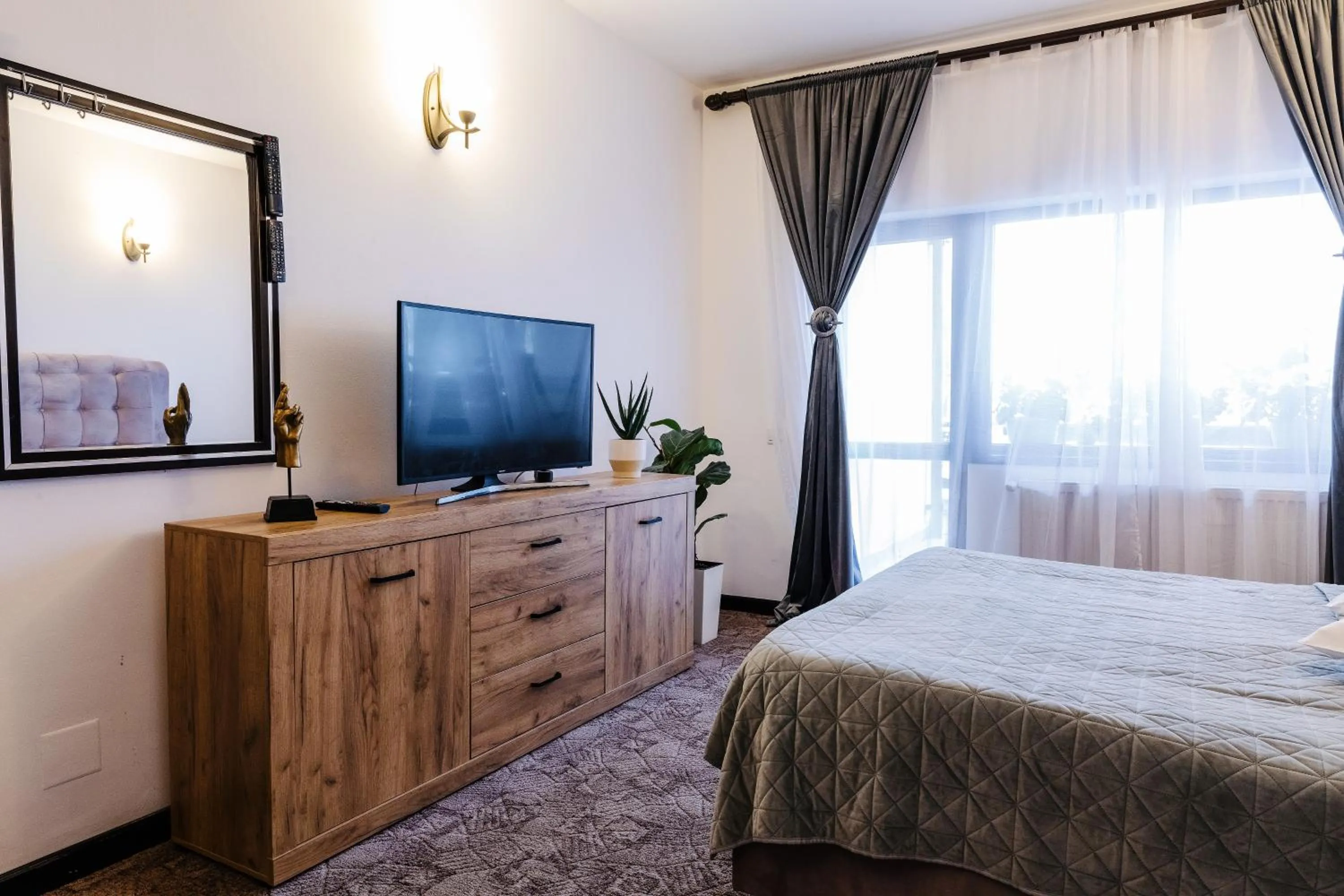 Photo of the whole room, Bed in CONTELE VLADIMIR