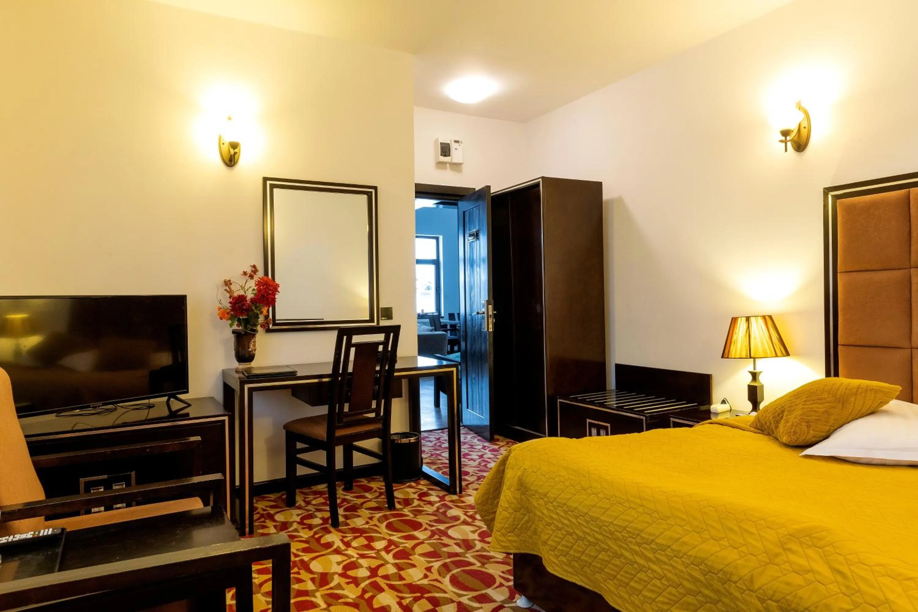 Photo of the whole room, Bed in CONTELE VLADIMIR